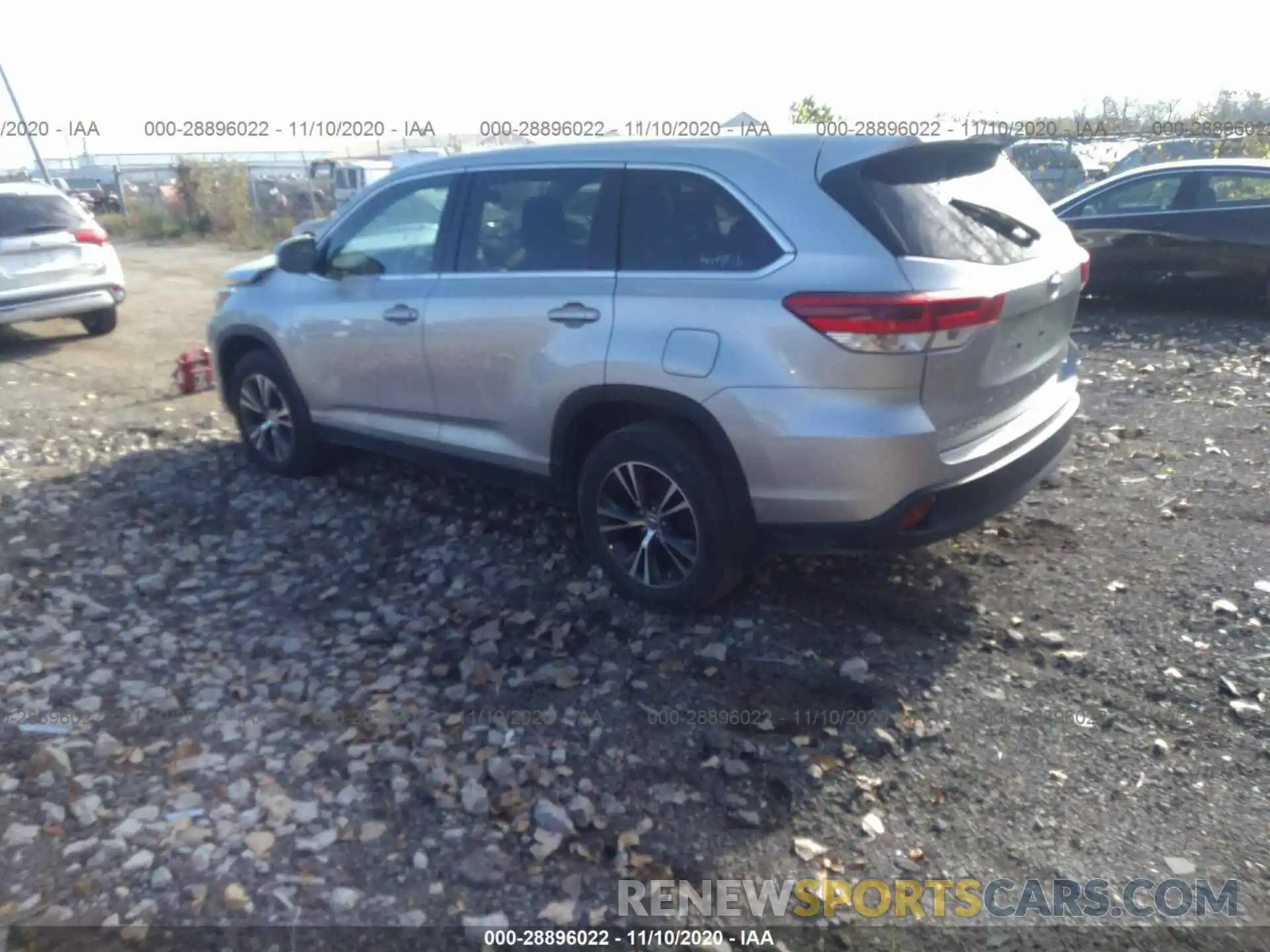 3 Фотография поврежденного автомобиля 5TDBZRFH3KS966620 TOYOTA HIGHLANDER 2019