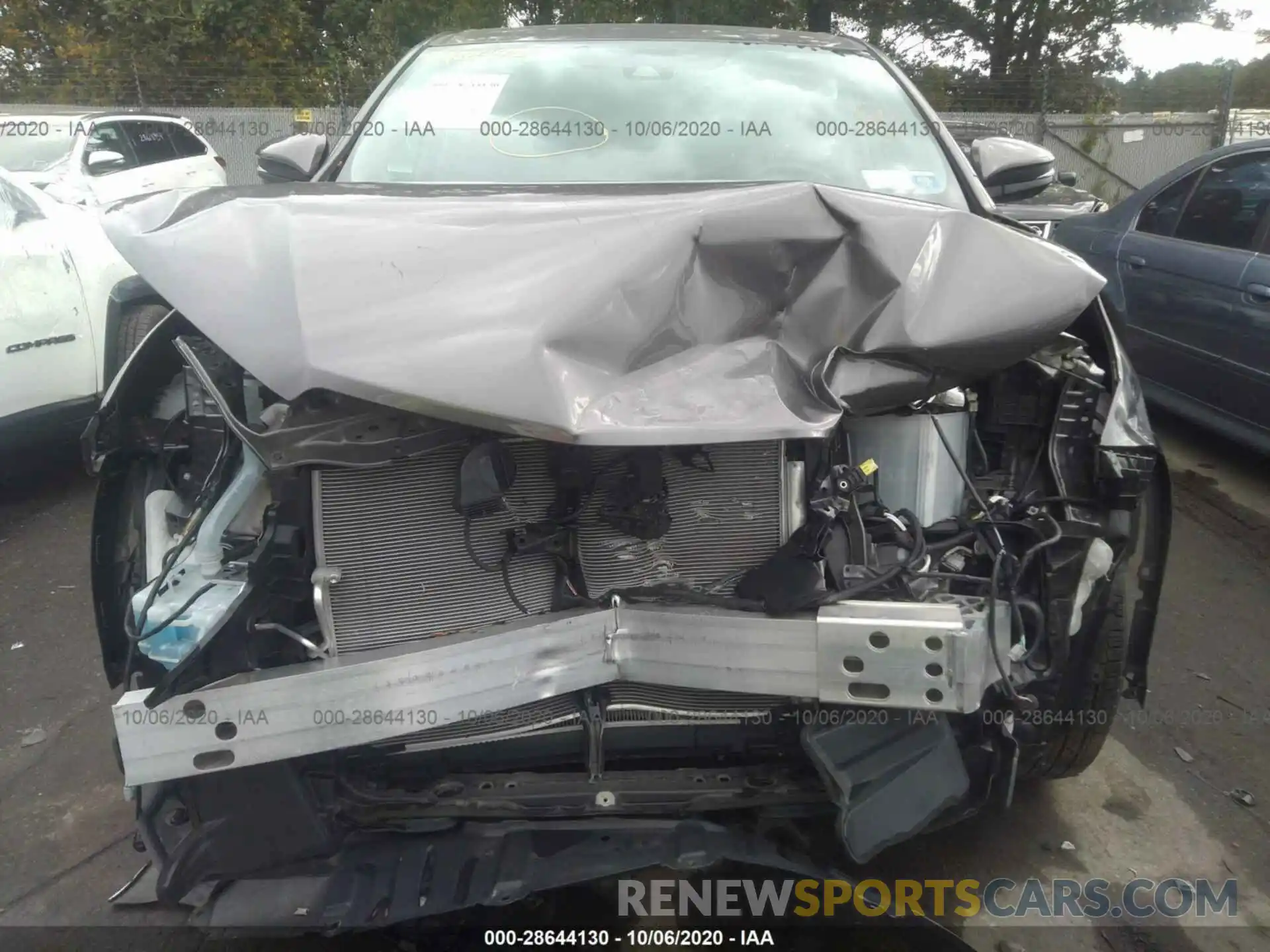 6 Photograph of a damaged car 5TDBZRFH3KS971526 TOYOTA HIGHLANDER 2019