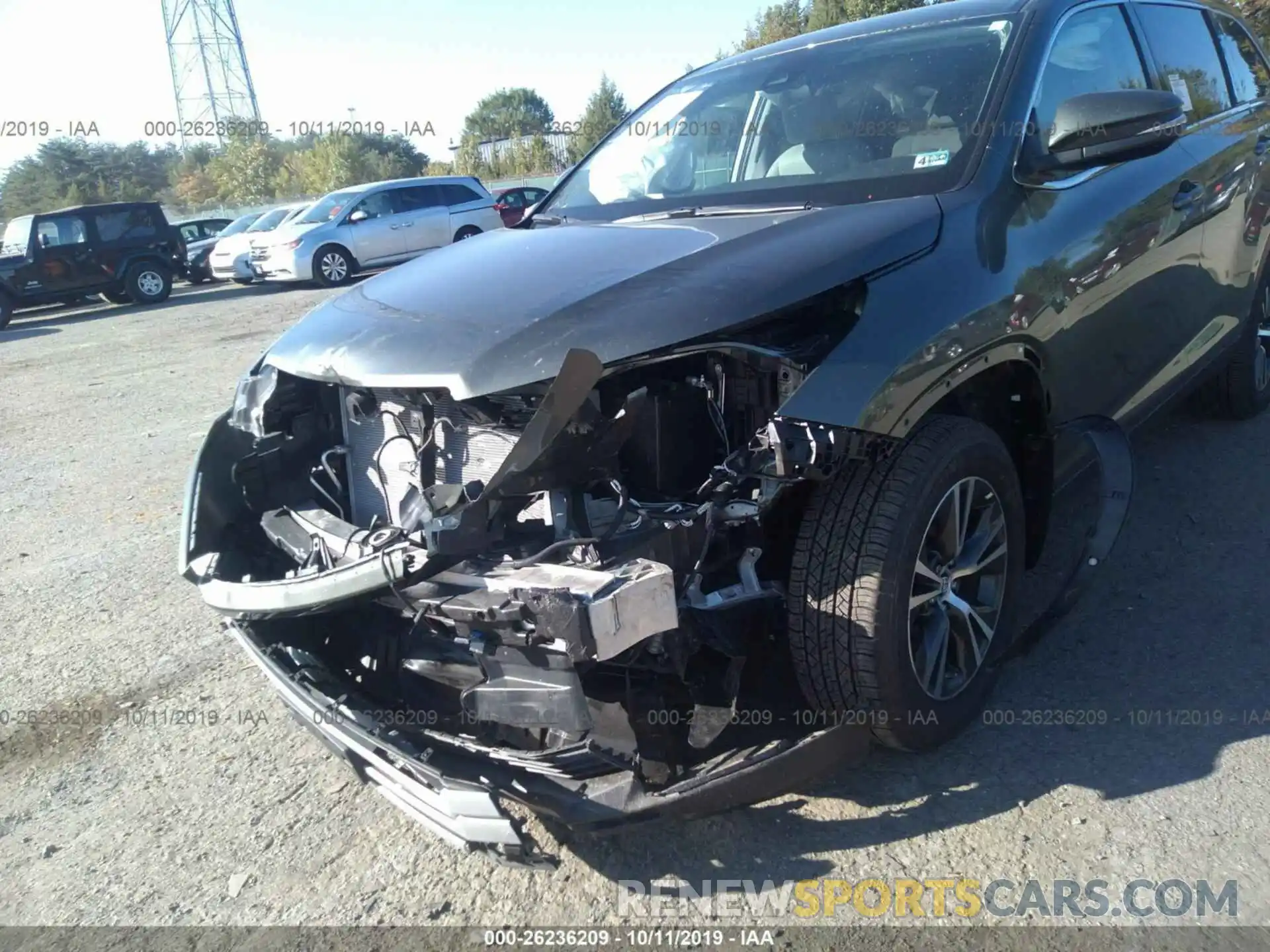 6 Photograph of a damaged car 5TDBZRFH3KS982591 TOYOTA HIGHLANDER 2019