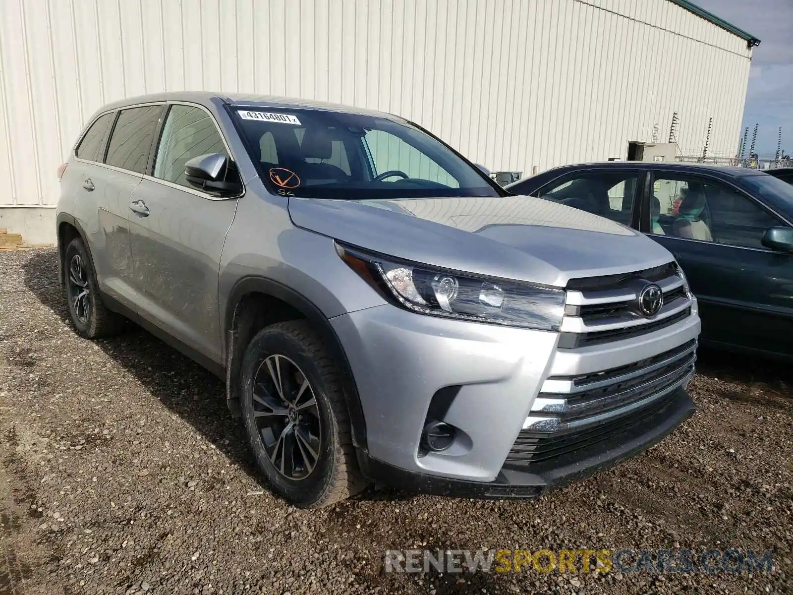 1 Photograph of a damaged car 5TDBZRFH3KS996779 TOYOTA HIGHLANDER 2019