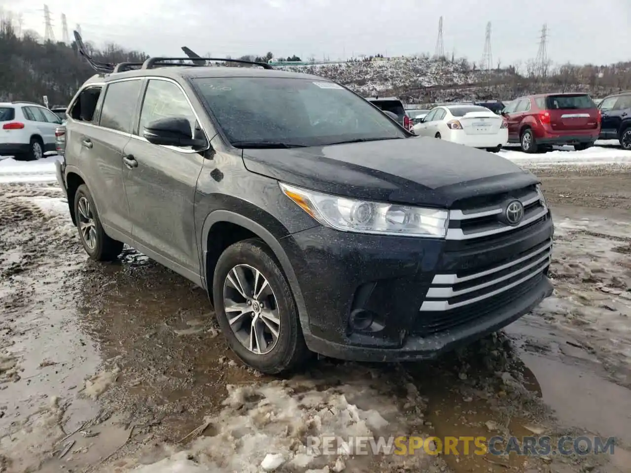 1 Photograph of a damaged car 5TDBZRFH4KS718568 TOYOTA HIGHLANDER 2019