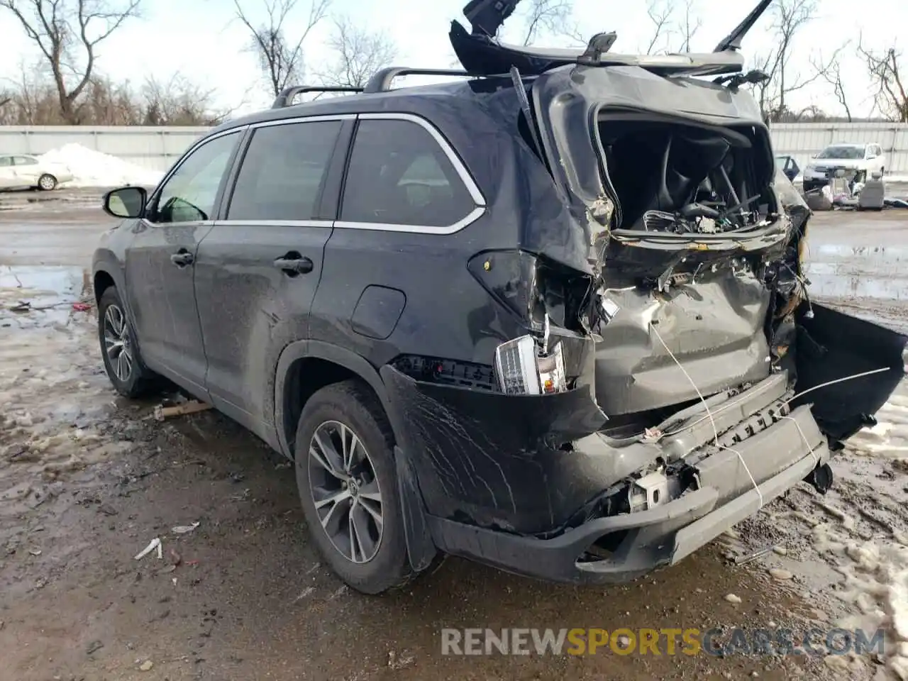 3 Фотография поврежденного автомобиля 5TDBZRFH4KS718568 TOYOTA HIGHLANDER 2019