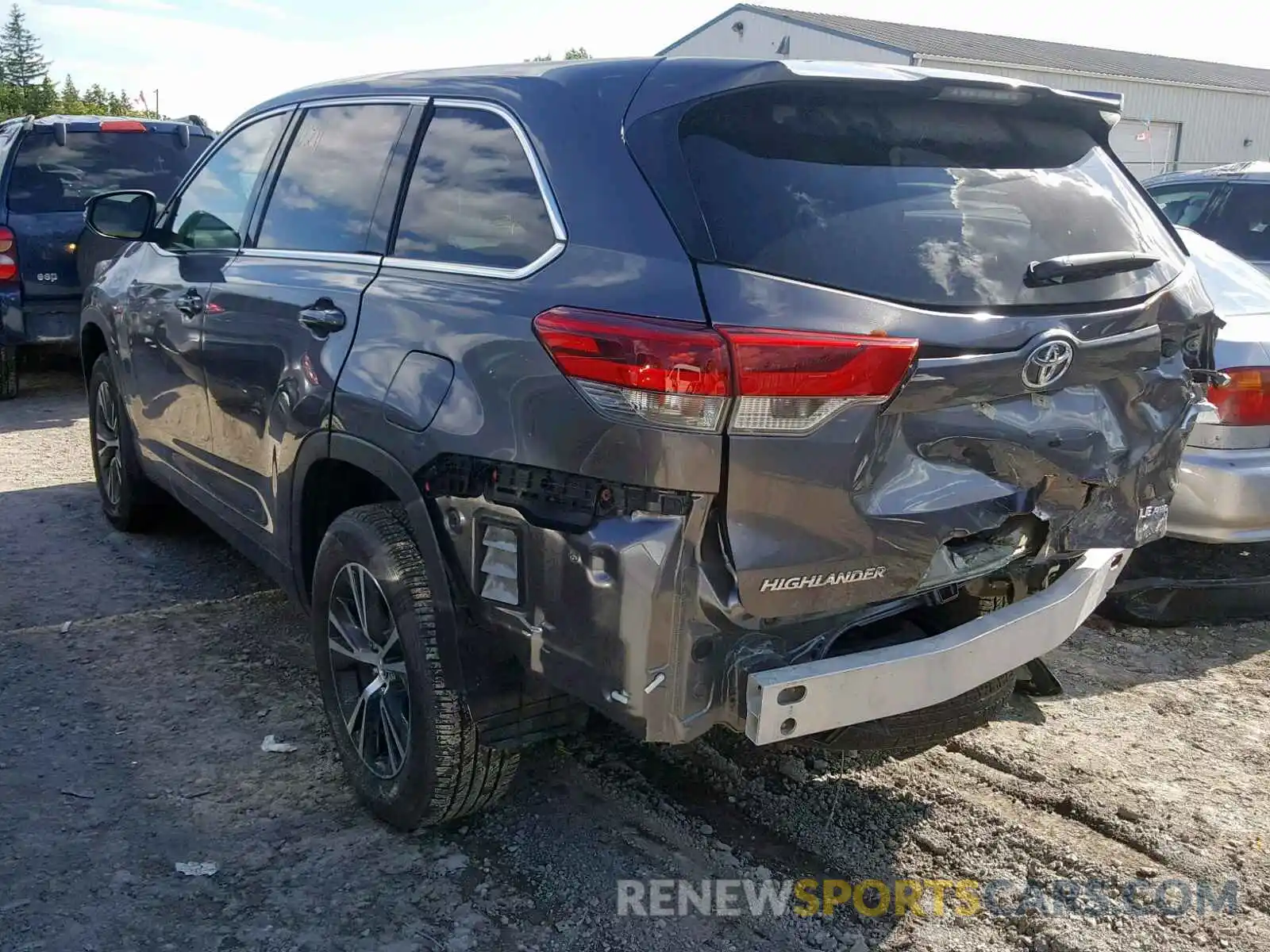 3 Фотография поврежденного автомобиля 5TDBZRFH4KS920973 TOYOTA HIGHLANDER 2019