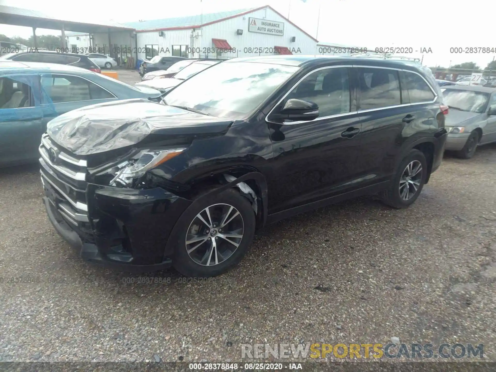 2 Photograph of a damaged car 5TDBZRFH4KS964312 TOYOTA HIGHLANDER 2019