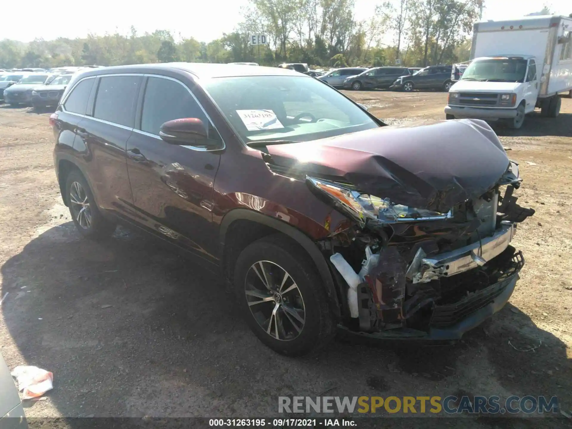 1 Photograph of a damaged car 5TDBZRFH4KS987279 TOYOTA HIGHLANDER 2019