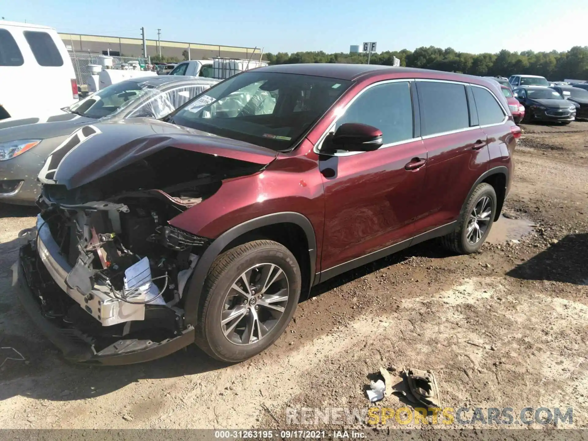 2 Photograph of a damaged car 5TDBZRFH4KS987279 TOYOTA HIGHLANDER 2019