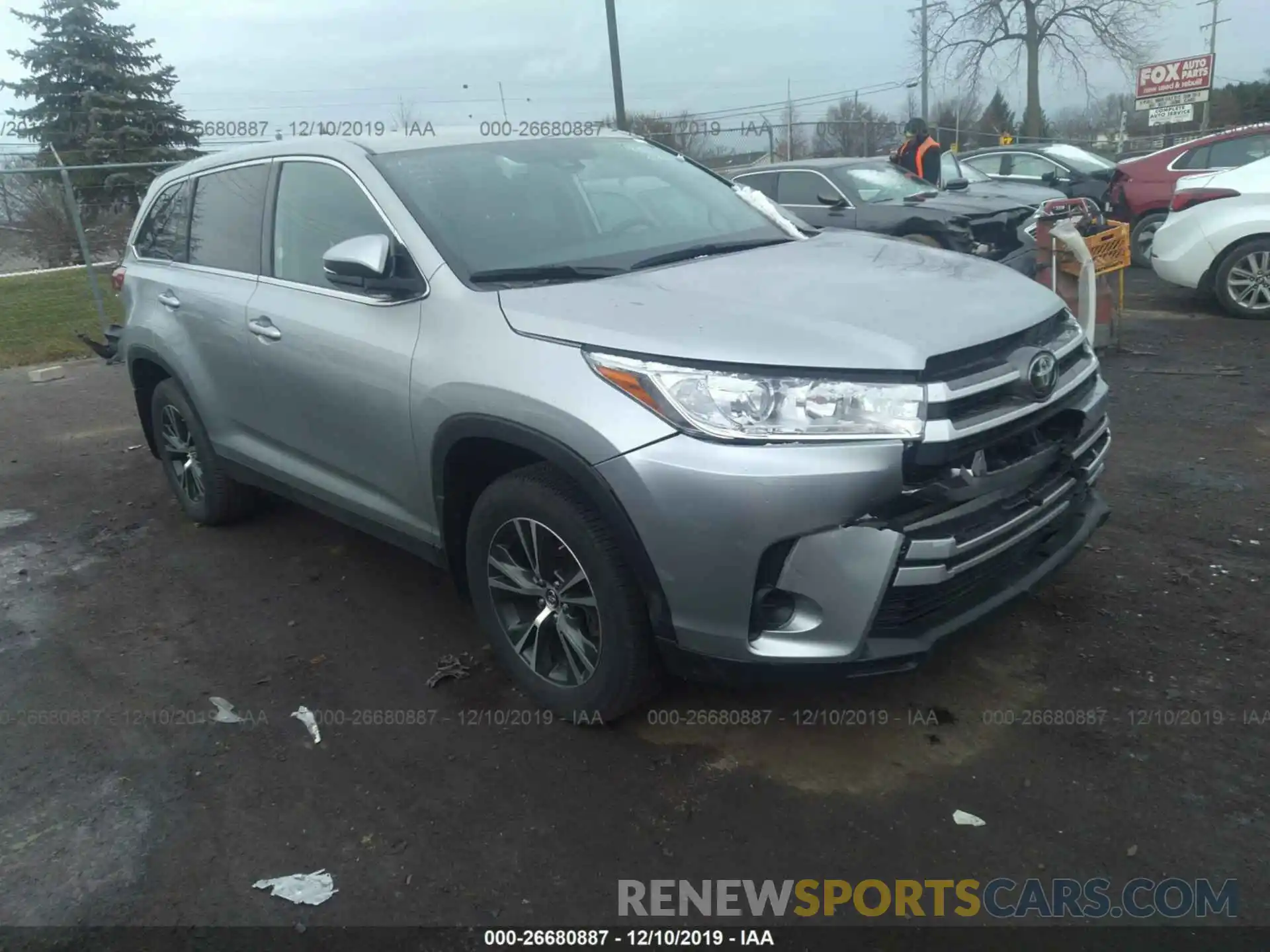 1 Фотография поврежденного автомобиля 5TDBZRFH5KS939225 TOYOTA HIGHLANDER 2019