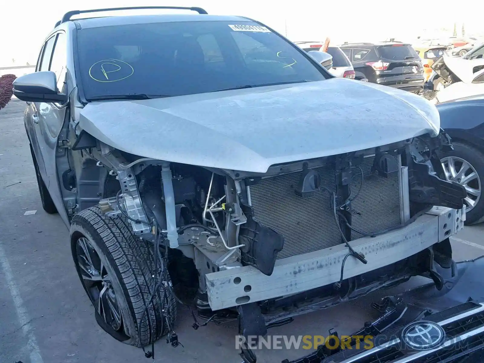 1 Photograph of a damaged car 5TDBZRFH5KS942965 TOYOTA HIGHLANDER 2019