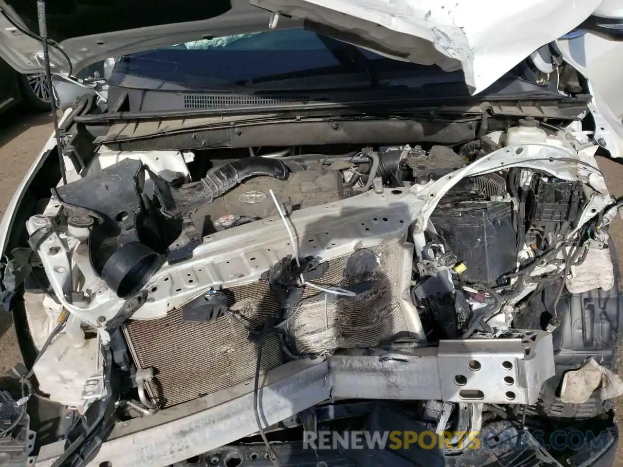 7 Photograph of a damaged car 5TDBZRFH5KS944960 TOYOTA HIGHLANDER 2019