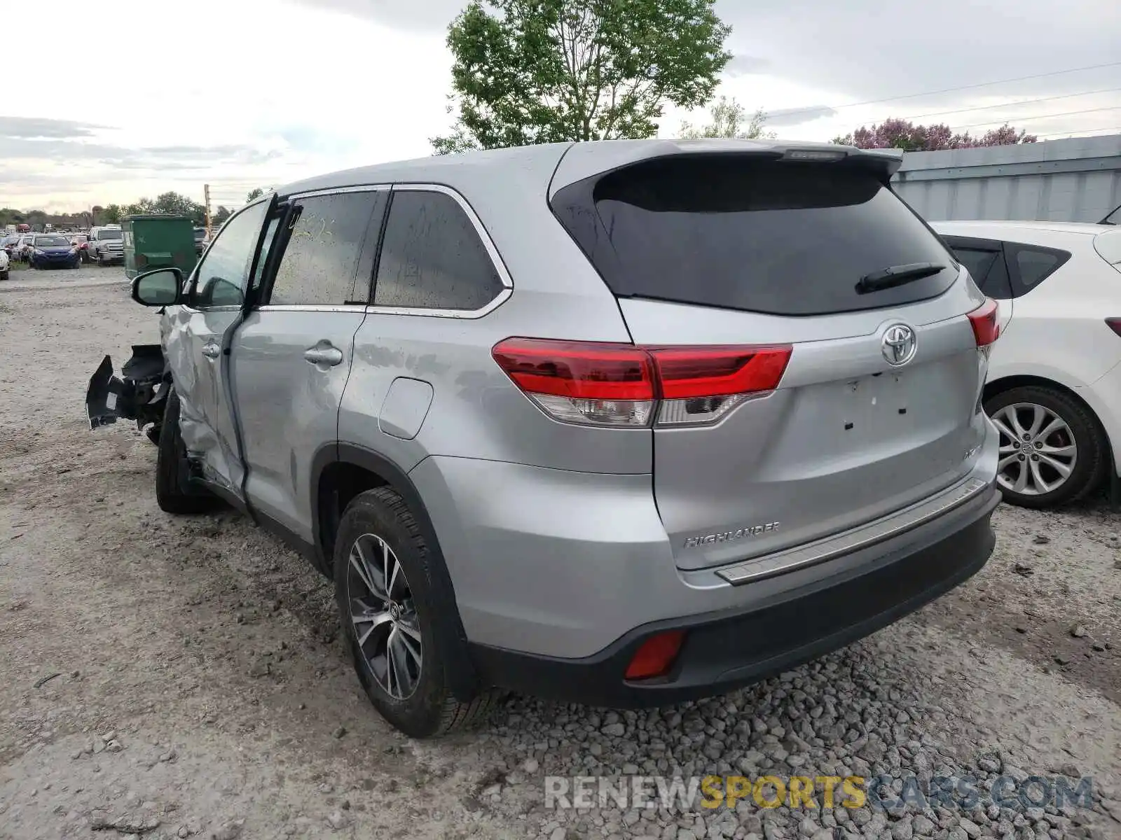 3 Фотография поврежденного автомобиля 5TDBZRFH5KS994788 TOYOTA HIGHLANDER 2019