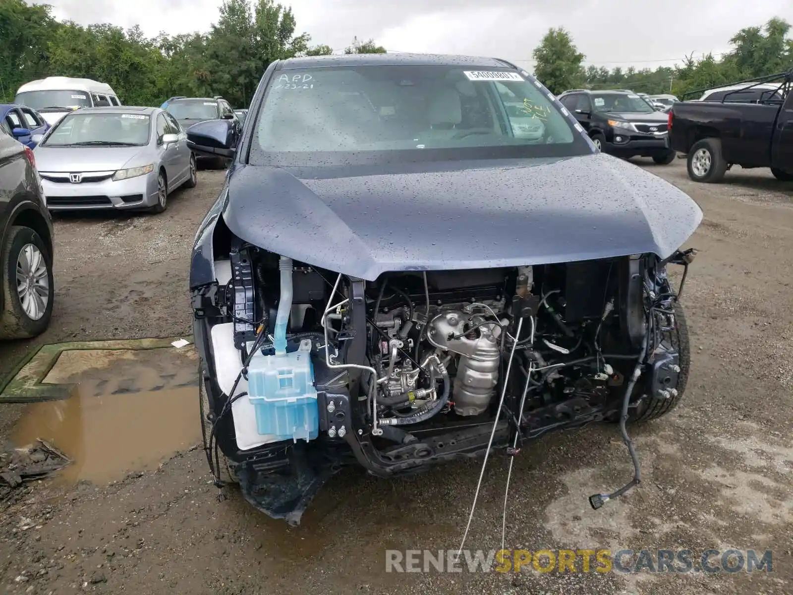 9 Photograph of a damaged car 5TDBZRFH5KS996041 TOYOTA HIGHLANDER 2019