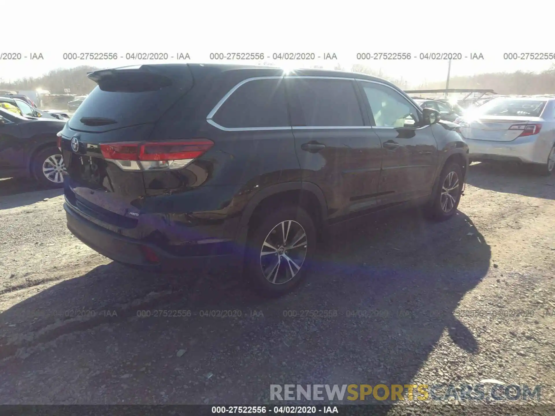 4 Фотография поврежденного автомобиля 5TDBZRFH6KS728082 TOYOTA HIGHLANDER 2019