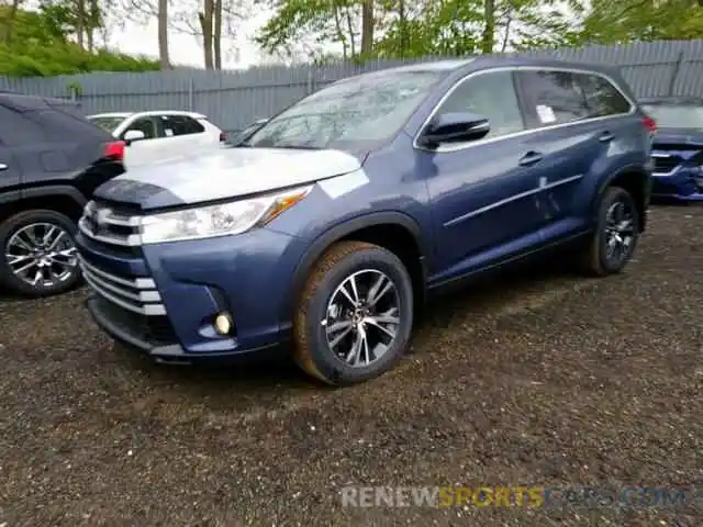 2 Photograph of a damaged car 5TDBZRFH6KS939198 TOYOTA HIGHLANDER 2019