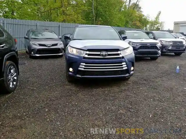 4 Фотография поврежденного автомобиля 5TDBZRFH6KS939198 TOYOTA HIGHLANDER 2019