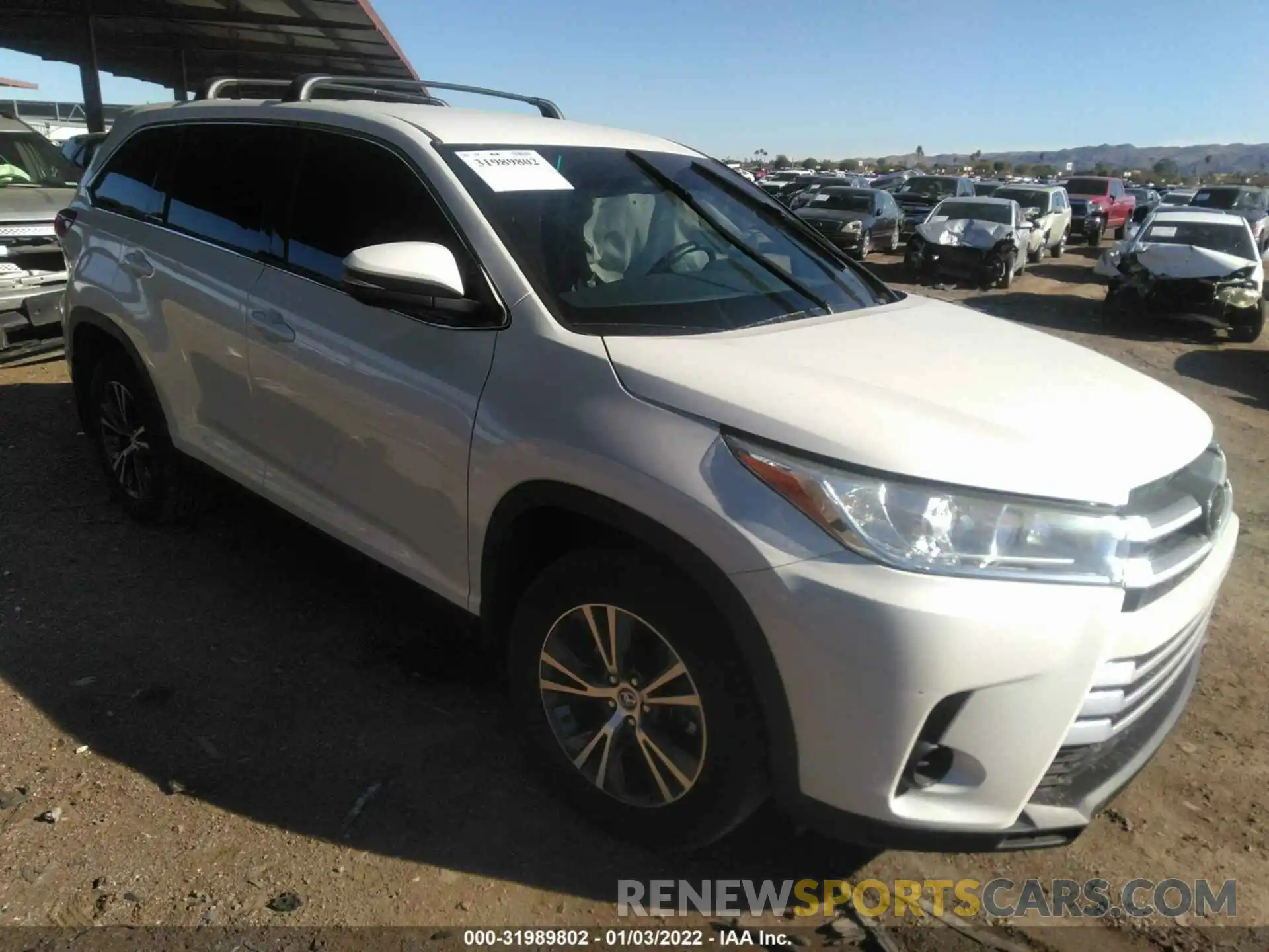 1 Photograph of a damaged car 5TDBZRFH6KS952999 TOYOTA HIGHLANDER 2019