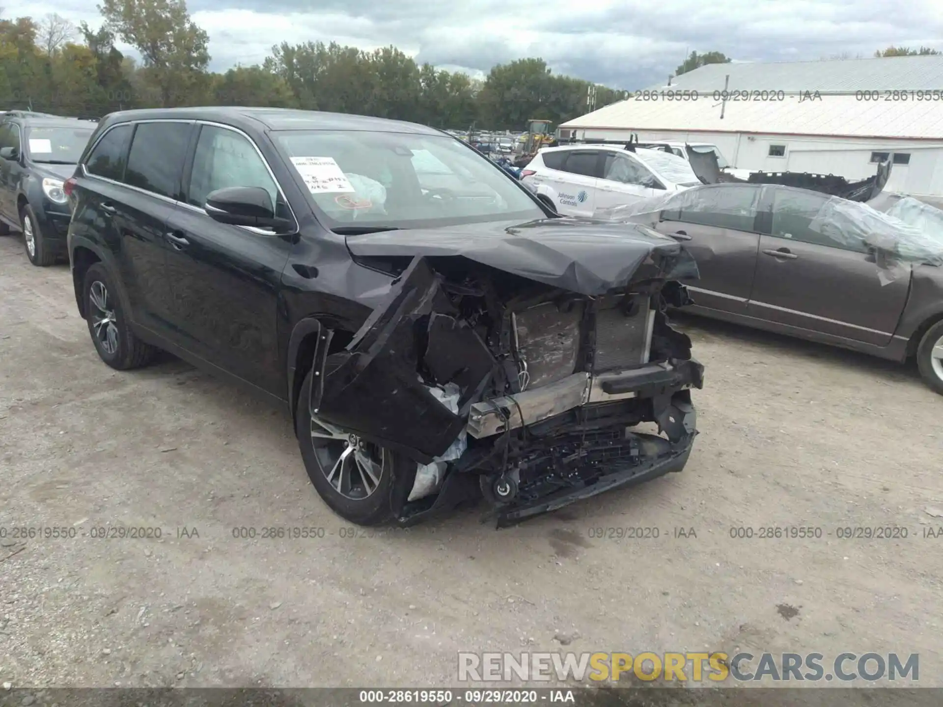 1 Photograph of a damaged car 5TDBZRFH6KS955109 TOYOTA HIGHLANDER 2019