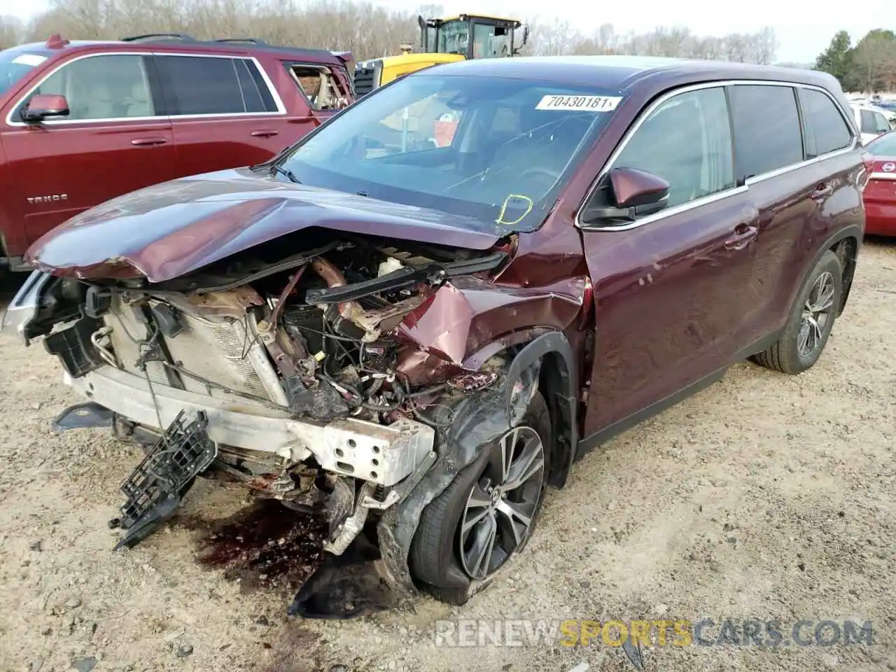 2 Photograph of a damaged car 5TDBZRFH6KS962917 TOYOTA HIGHLANDER 2019