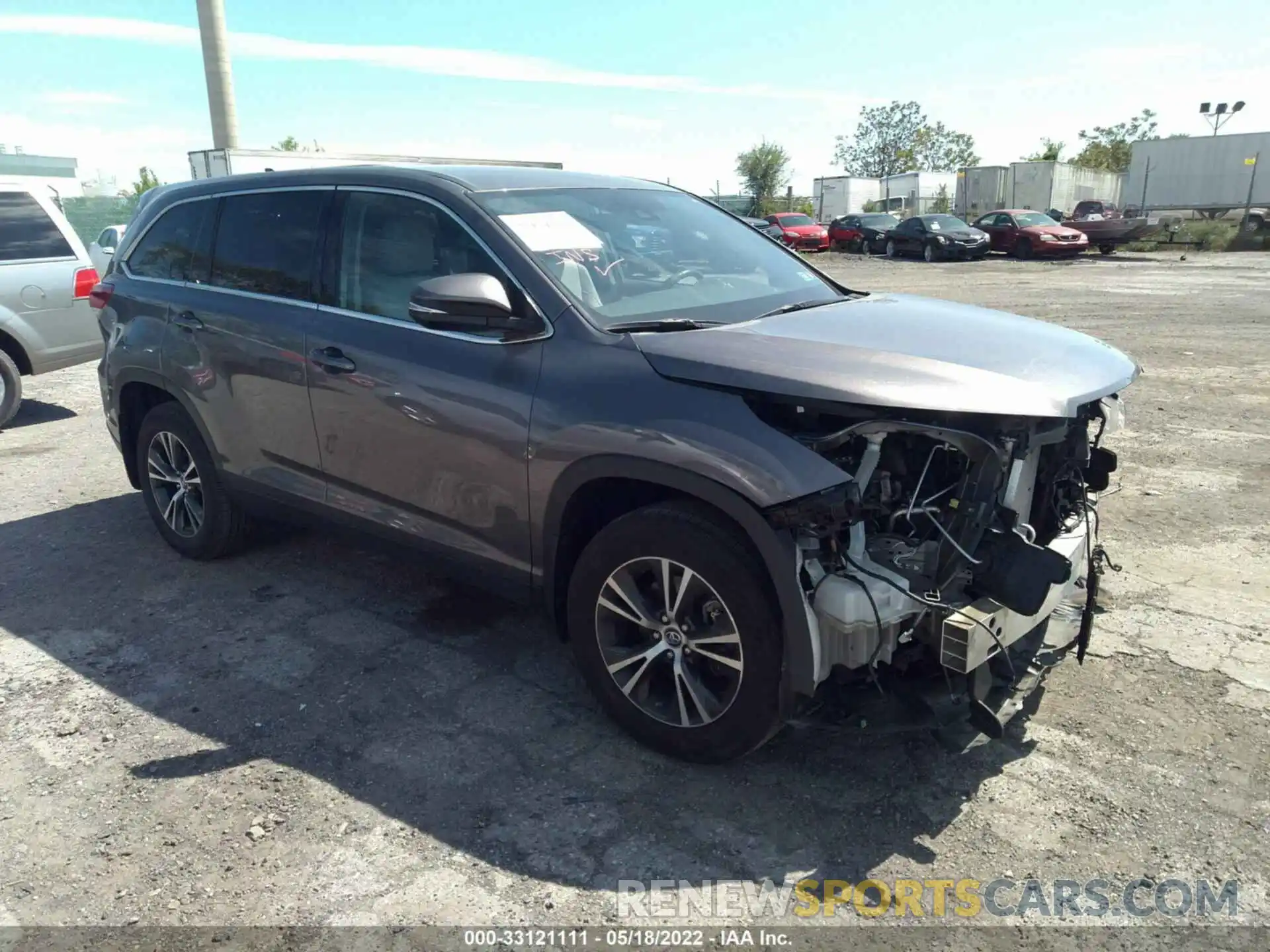 1 Photograph of a damaged car 5TDBZRFH7KS721819 TOYOTA HIGHLANDER 2019