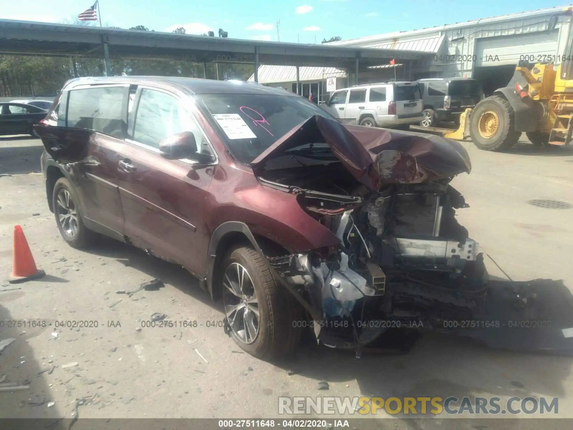 1 Photograph of a damaged car 5TDBZRFH7KS958696 TOYOTA HIGHLANDER 2019