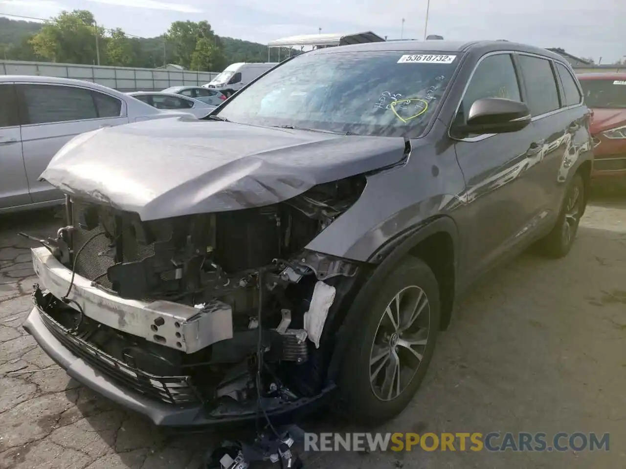 2 Photograph of a damaged car 5TDBZRFH7KS981170 TOYOTA HIGHLANDER 2019