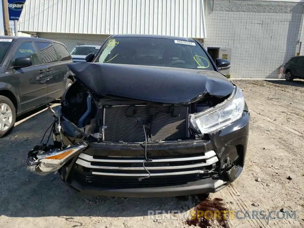 9 Photograph of a damaged car 5TDBZRFH7KS983193 TOYOTA HIGHLANDER 2019