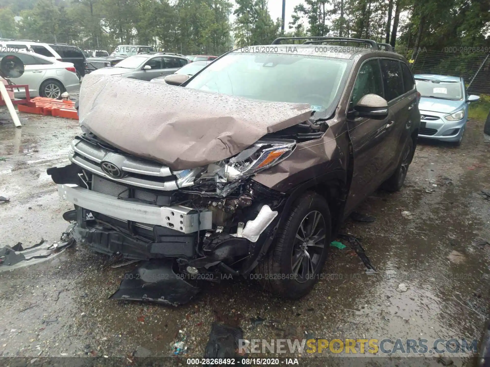 2 Photograph of a damaged car 5TDBZRFH8KS729220 TOYOTA HIGHLANDER 2019