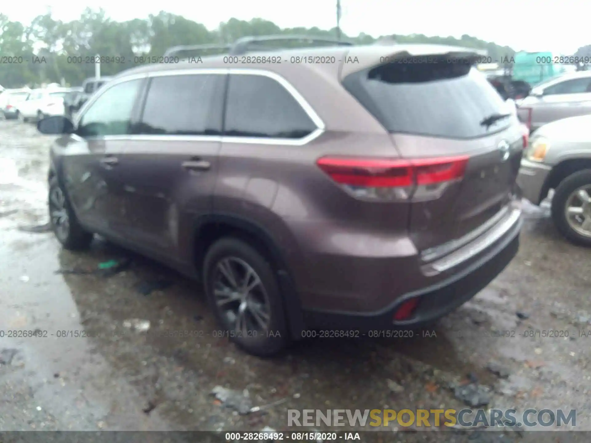 3 Фотография поврежденного автомобиля 5TDBZRFH8KS729220 TOYOTA HIGHLANDER 2019