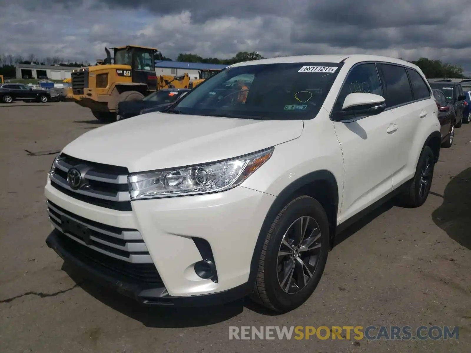 2 Фотография поврежденного автомобиля 5TDBZRFH8KS741058 TOYOTA HIGHLANDER 2019