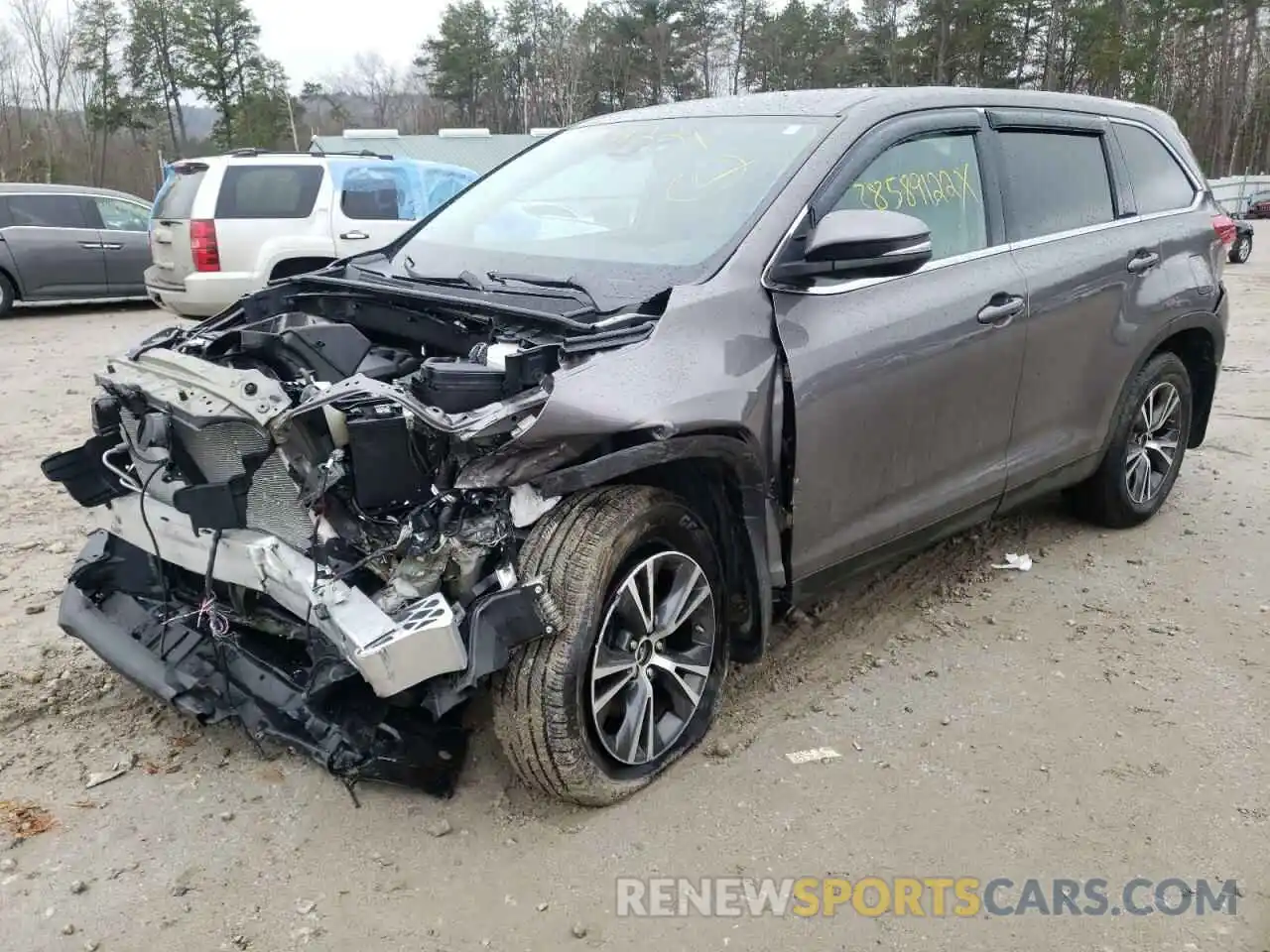 2 Photograph of a damaged car 5TDBZRFH8KS742419 TOYOTA HIGHLANDER 2019