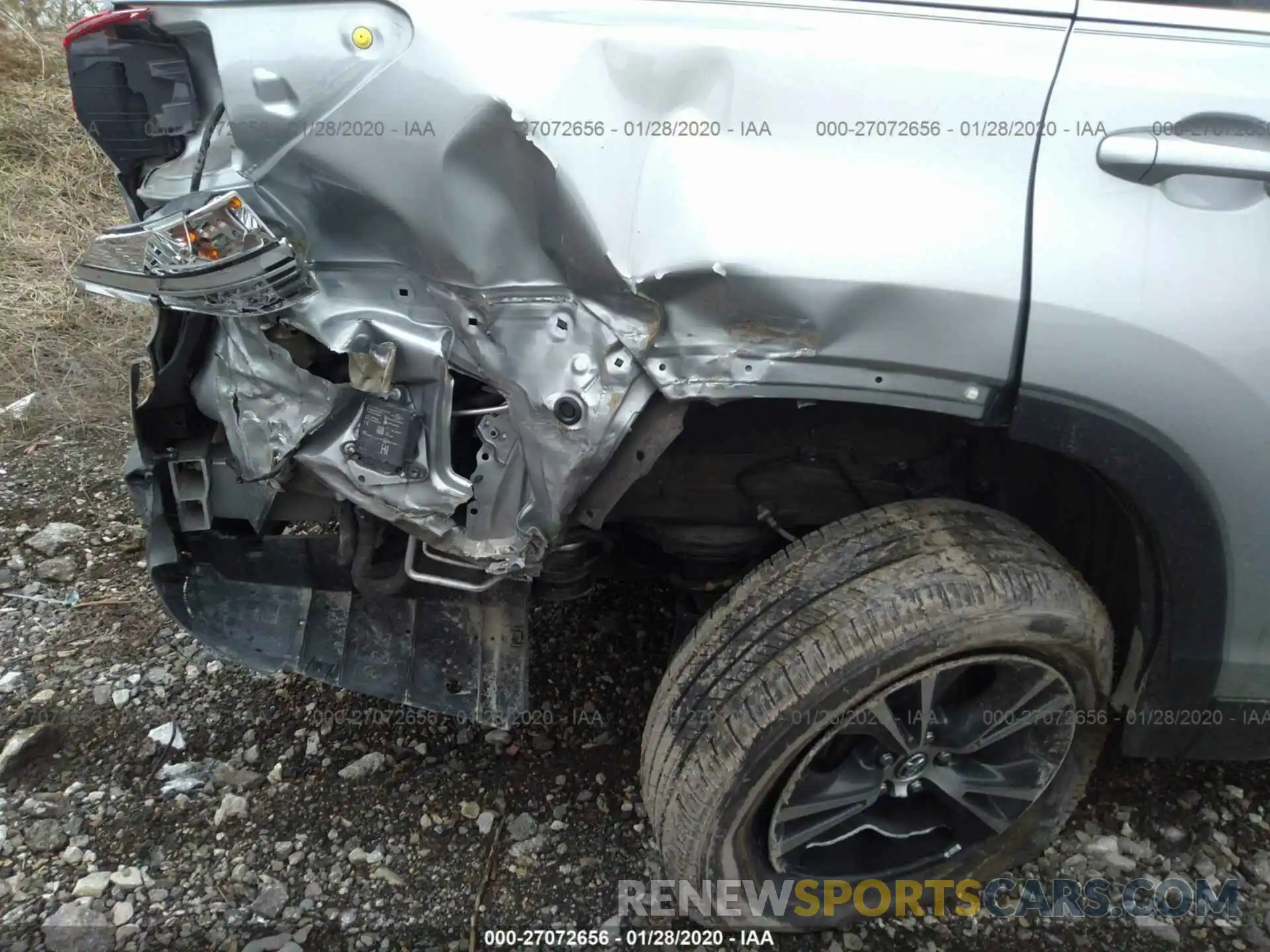 6 Photograph of a damaged car 5TDBZRFH8KS933497 TOYOTA HIGHLANDER 2019