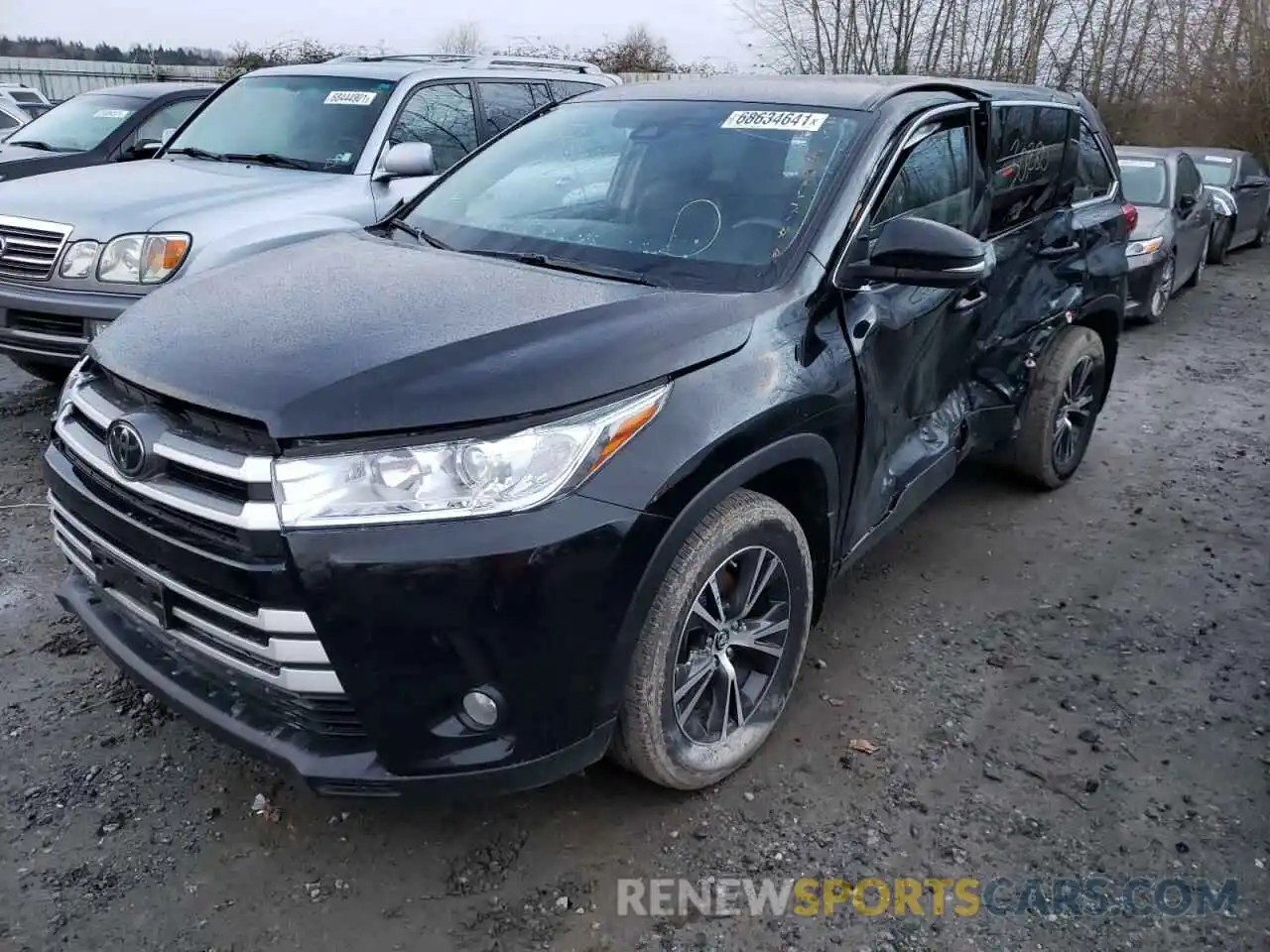 2 Photograph of a damaged car 5TDBZRFH8KS951613 TOYOTA HIGHLANDER 2019