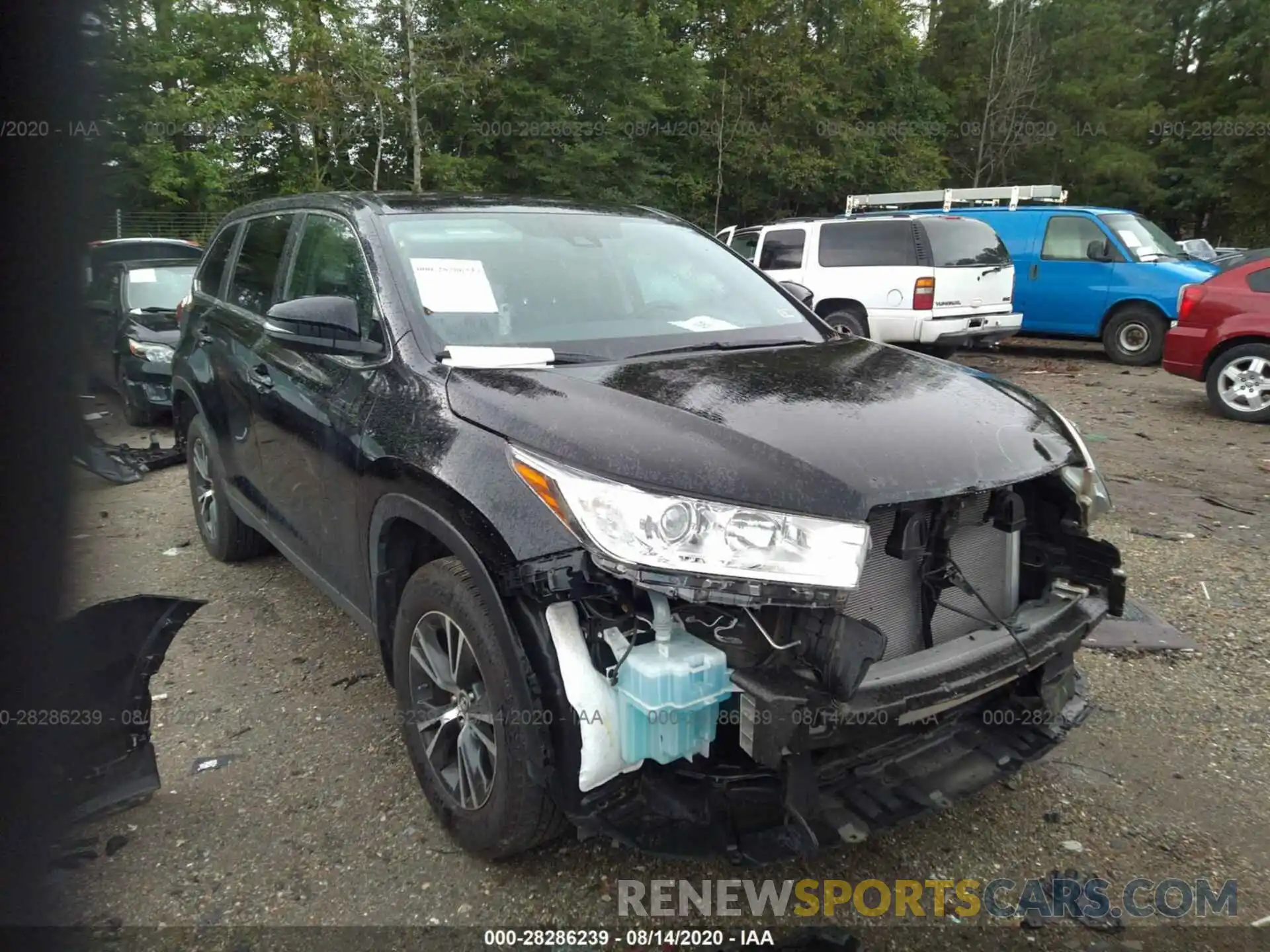 1 Photograph of a damaged car 5TDBZRFH8KS969299 TOYOTA HIGHLANDER 2019