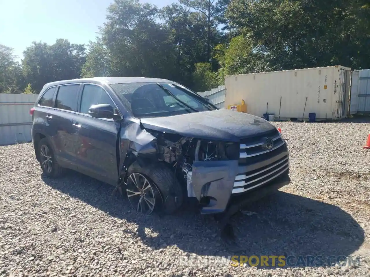 9 Photograph of a damaged car 5TDBZRFH8KS973997 TOYOTA HIGHLANDER 2019