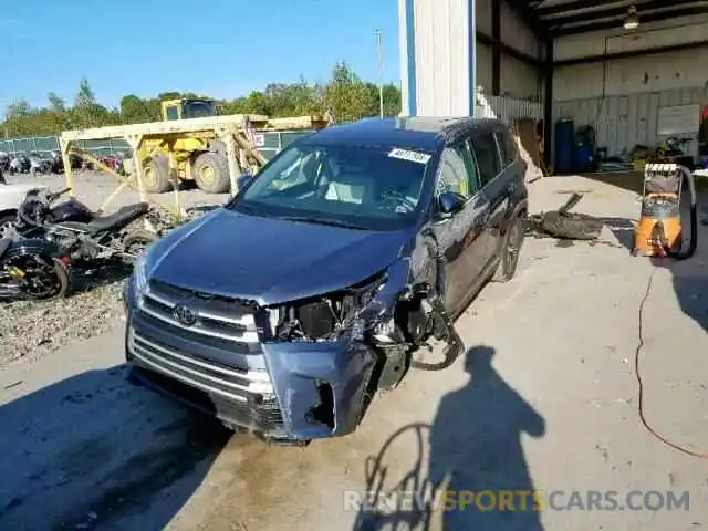 2 Photograph of a damaged car 5TDBZRFH8KS992307 TOYOTA HIGHLANDER 2019