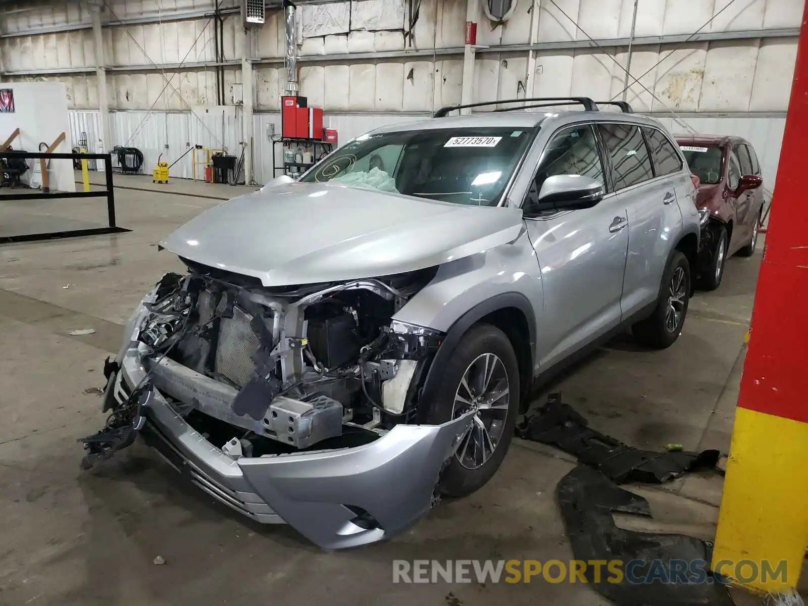 2 Photograph of a damaged car 5TDBZRFH9KS926929 TOYOTA HIGHLANDER 2019