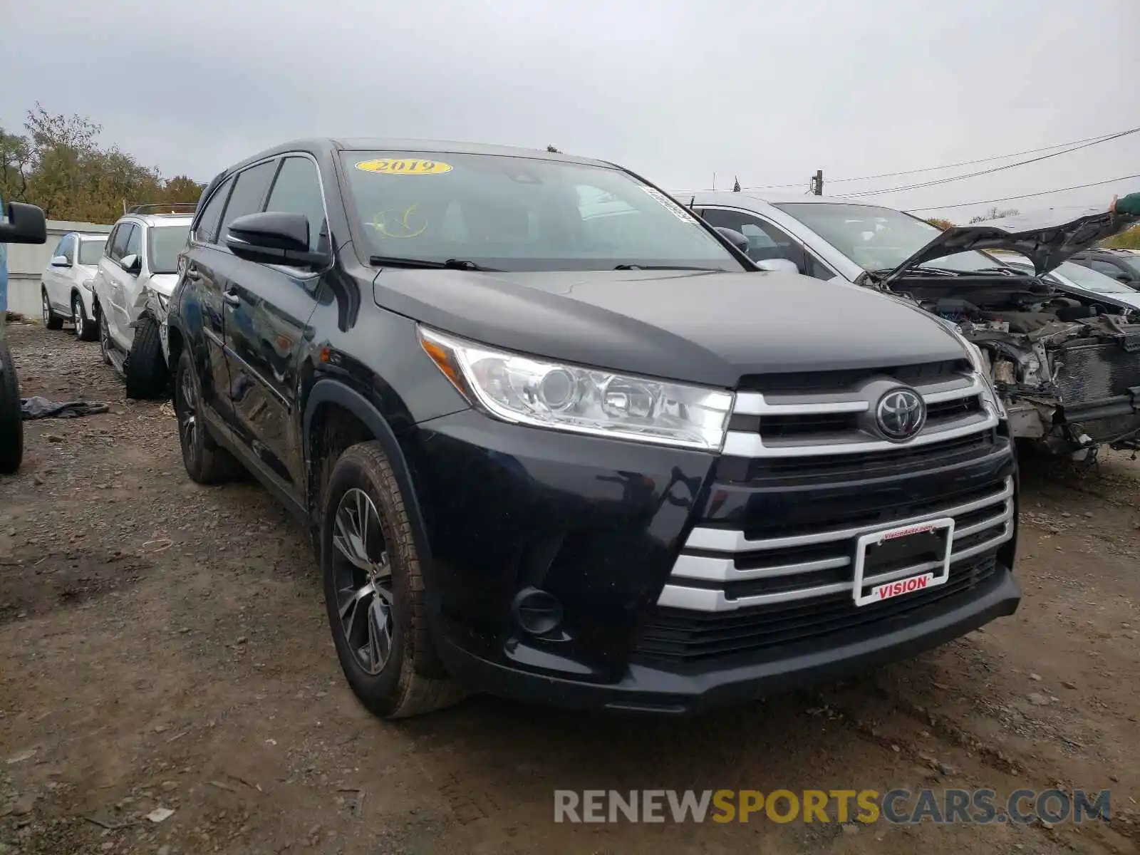 1 Фотография поврежденного автомобиля 5TDBZRFH9KS933072 TOYOTA HIGHLANDER 2019