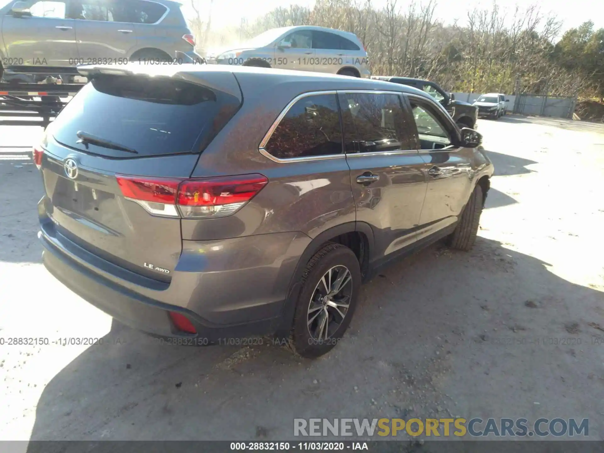 4 Фотография поврежденного автомобиля 5TDBZRFH9KS939597 TOYOTA HIGHLANDER 2019