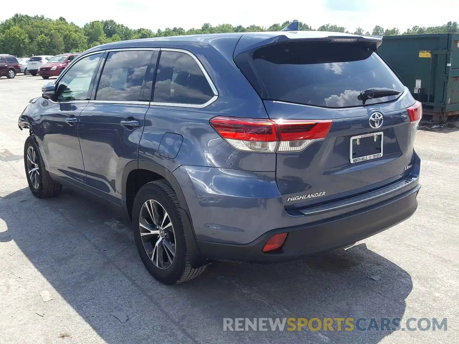 3 Photograph of a damaged car 5TDBZRFH9KS954567 TOYOTA HIGHLANDER 2019