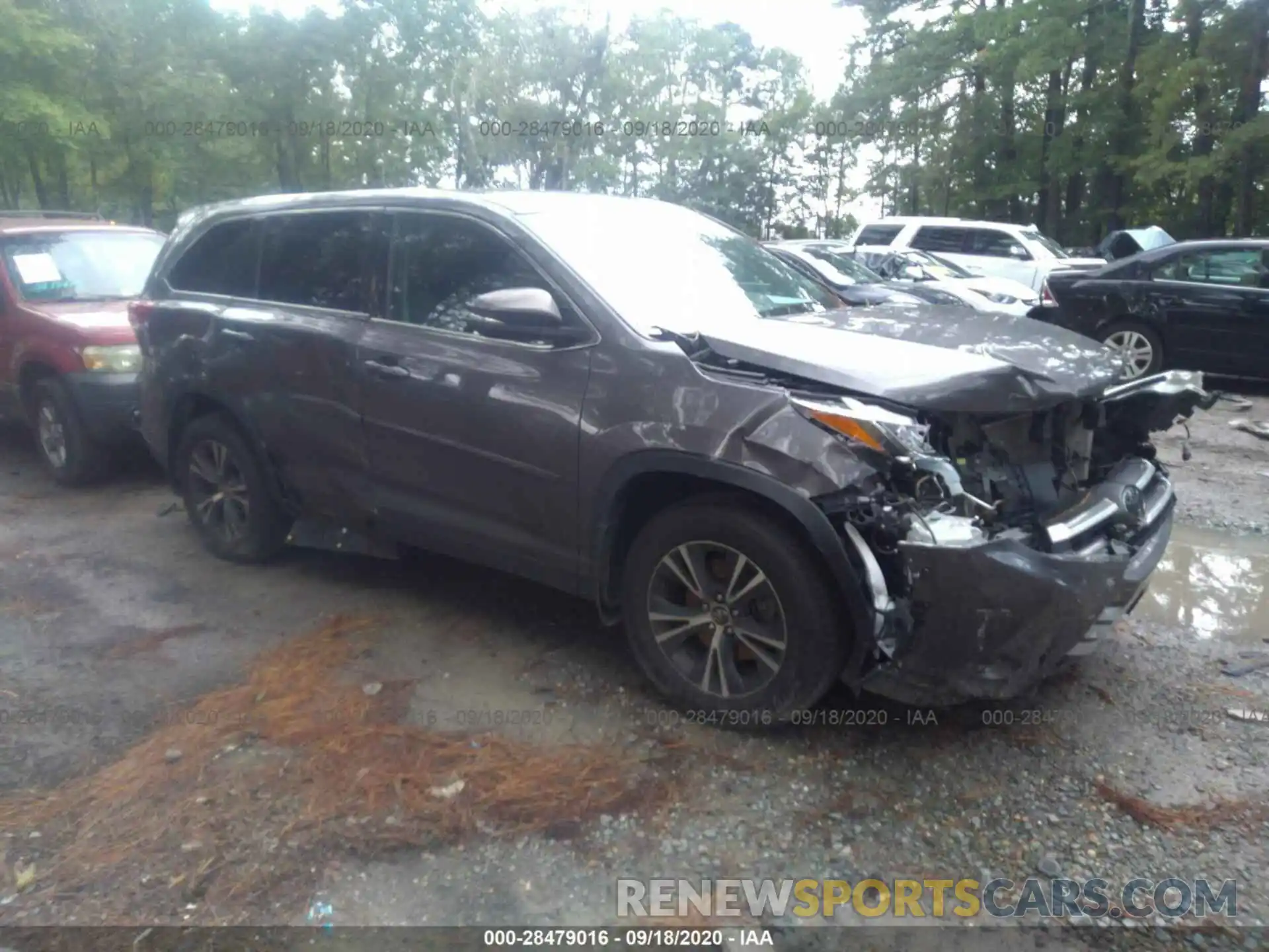 1 Photograph of a damaged car 5TDBZRFH9KS973930 TOYOTA HIGHLANDER 2019