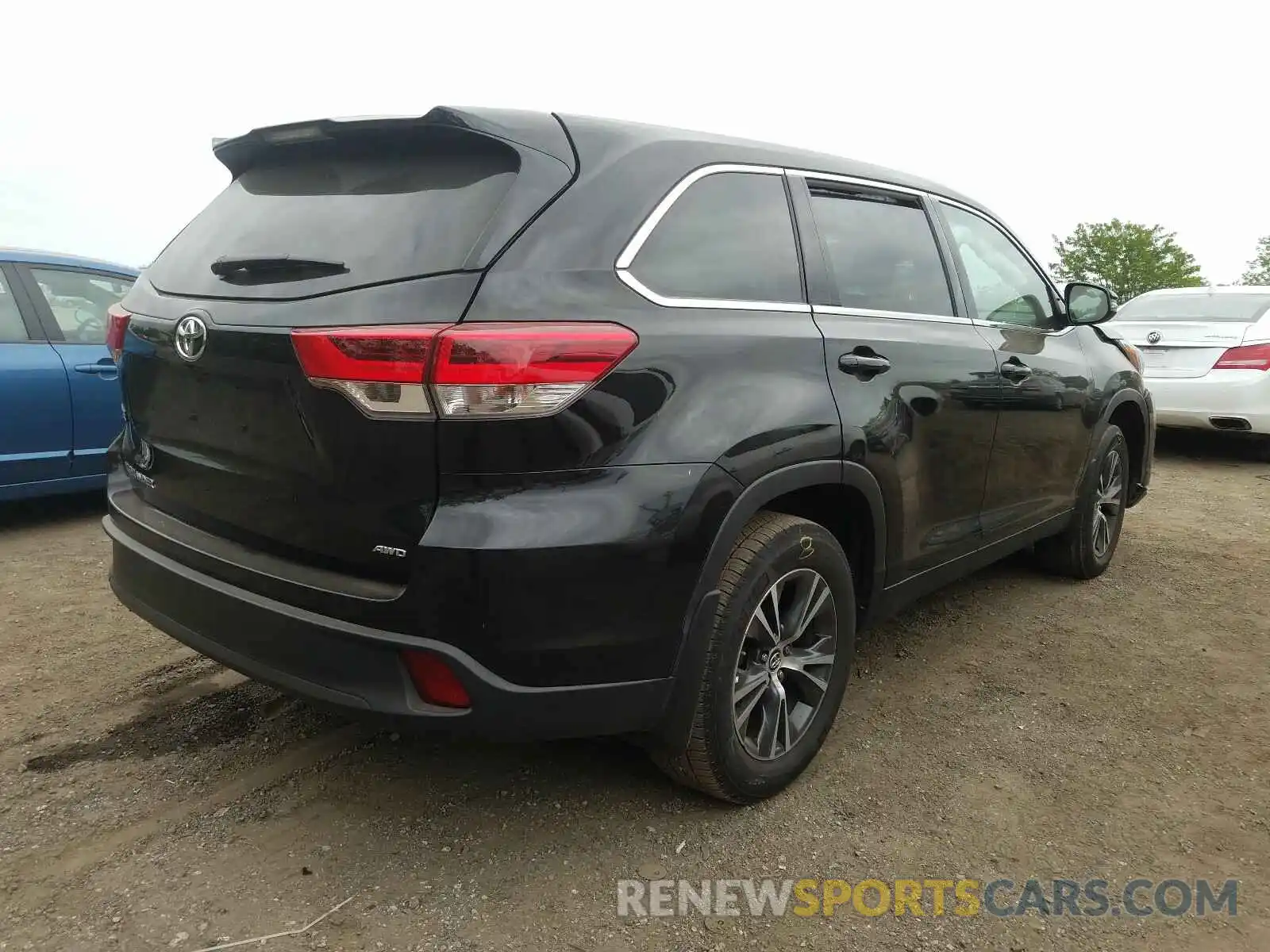 4 Фотография поврежденного автомобиля 5TDBZRFHXKS725251 TOYOTA HIGHLANDER 2019