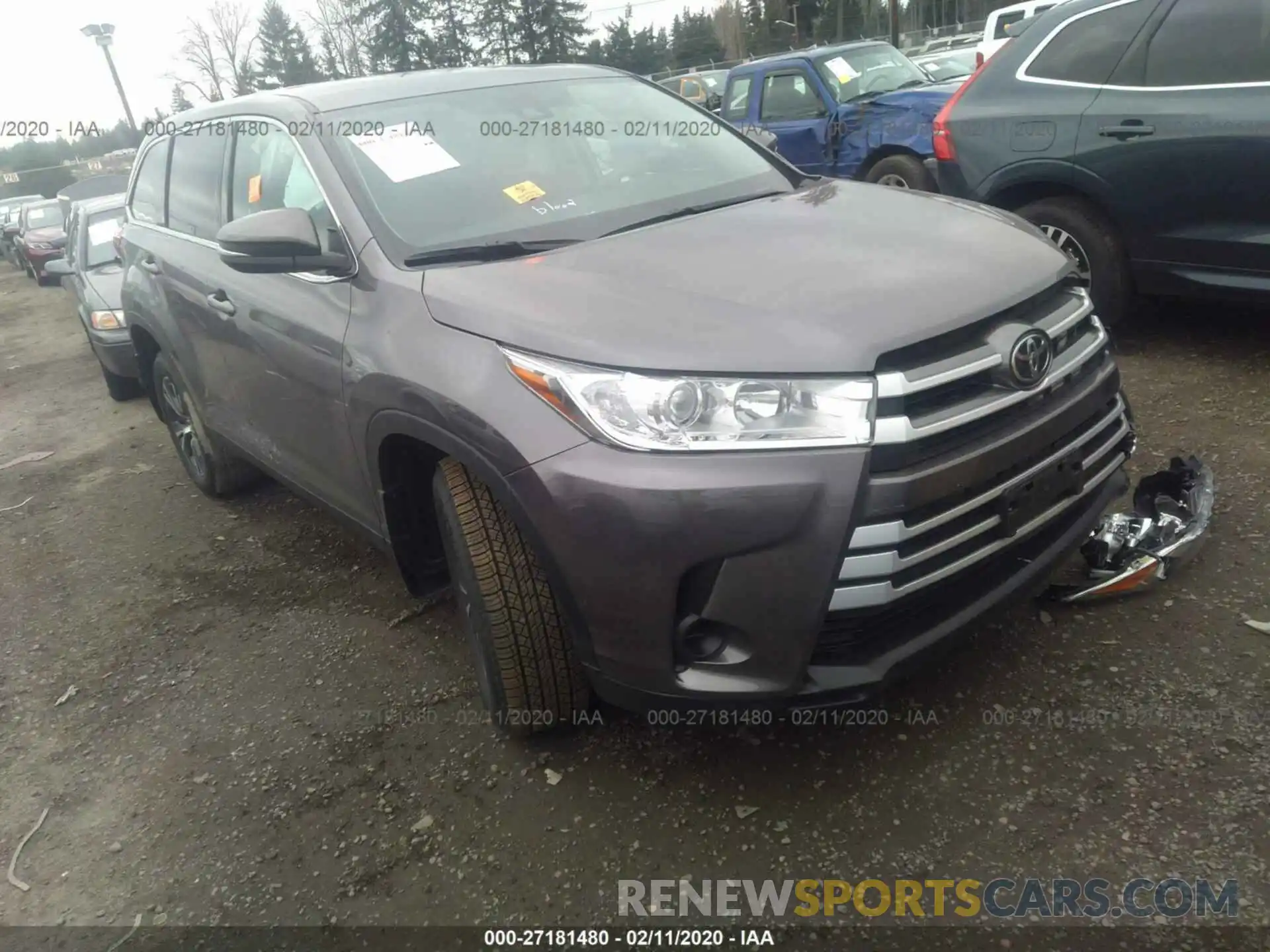 1 Photograph of a damaged car 5TDBZRFHXKS729512 TOYOTA HIGHLANDER 2019