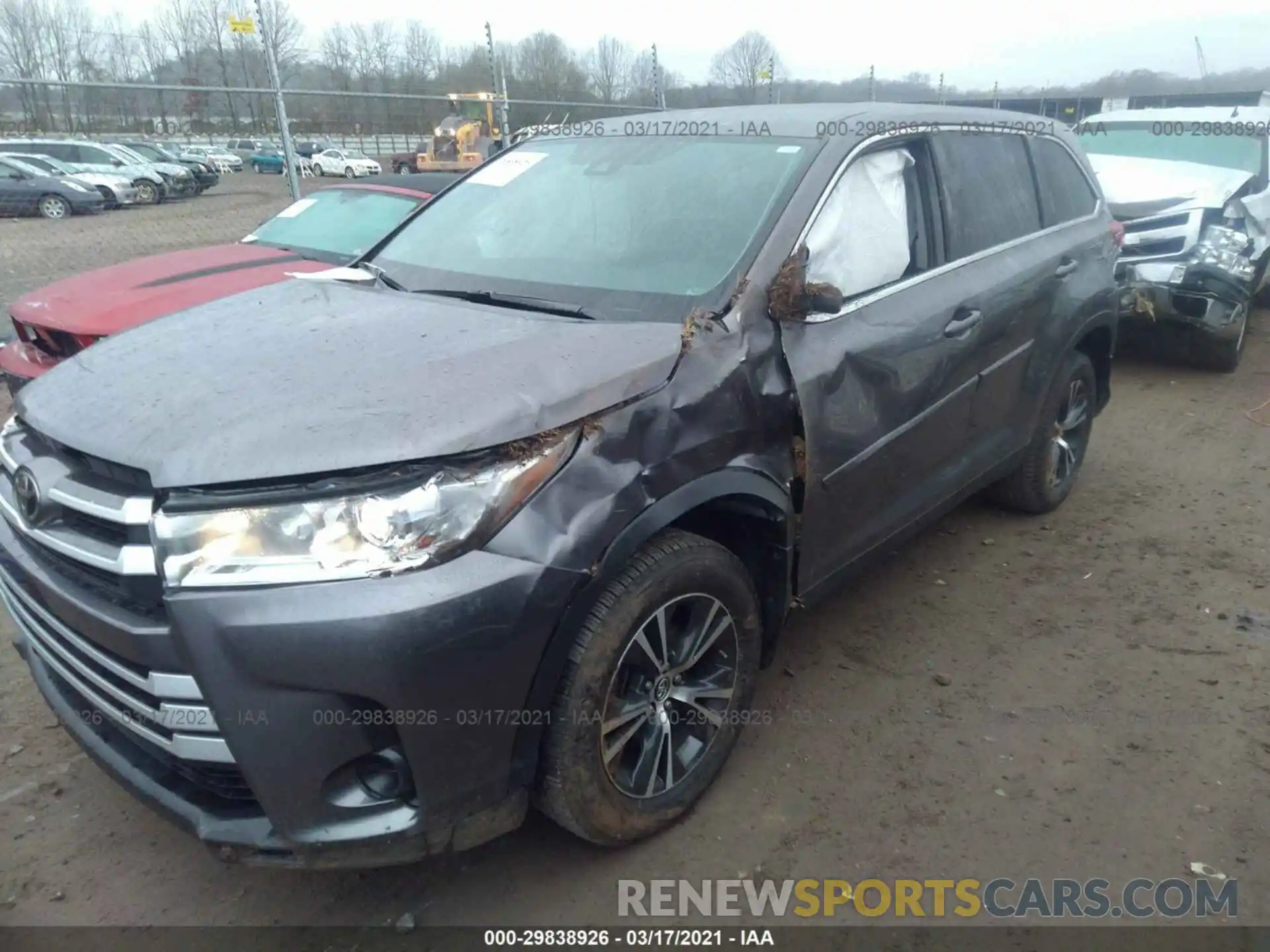 6 Photograph of a damaged car 5TDBZRFHXKS731423 TOYOTA HIGHLANDER 2019