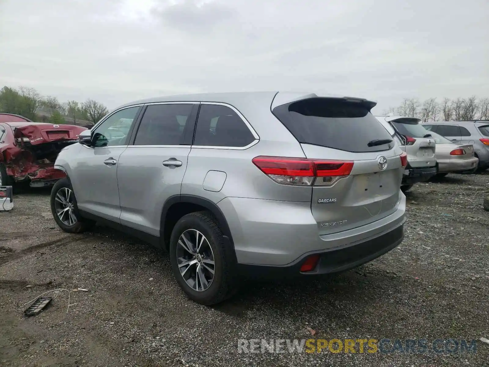 3 Фотография поврежденного автомобиля 5TDBZRFHXKS744575 TOYOTA HIGHLANDER 2019