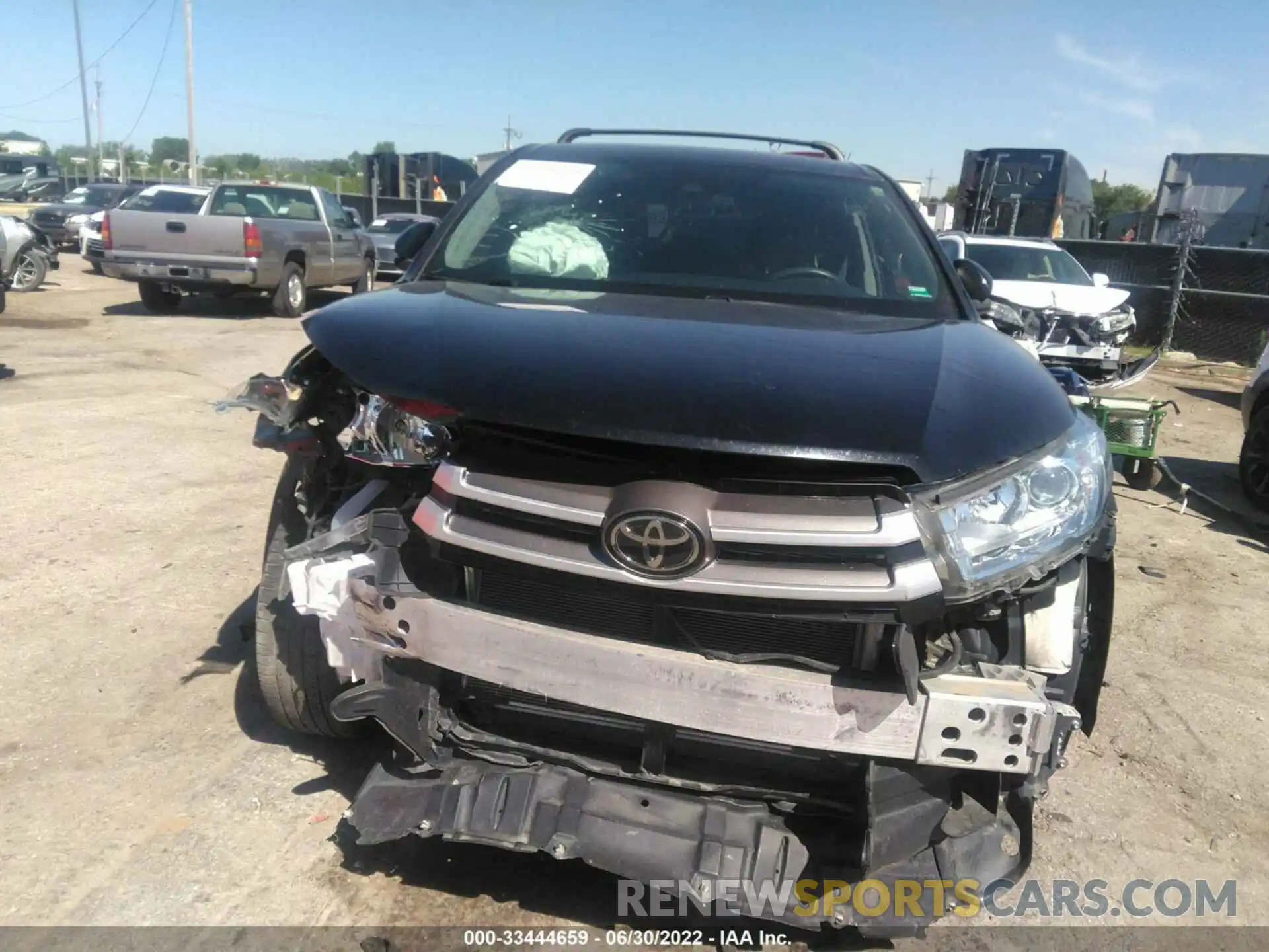 6 Фотография поврежденного автомобиля 5TDBZRFHXKS918354 TOYOTA HIGHLANDER 2019