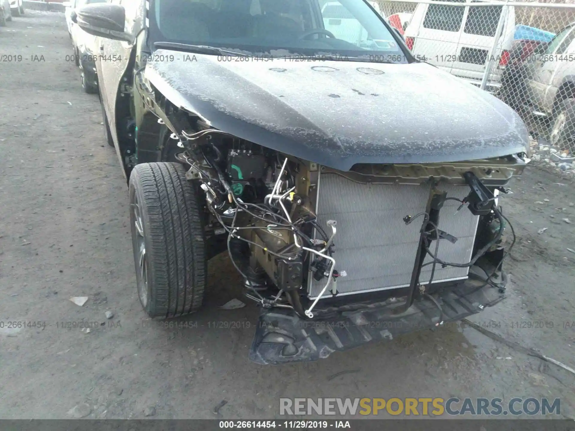 6 Photograph of a damaged car 5TDBZRFHXKS936515 TOYOTA HIGHLANDER 2019