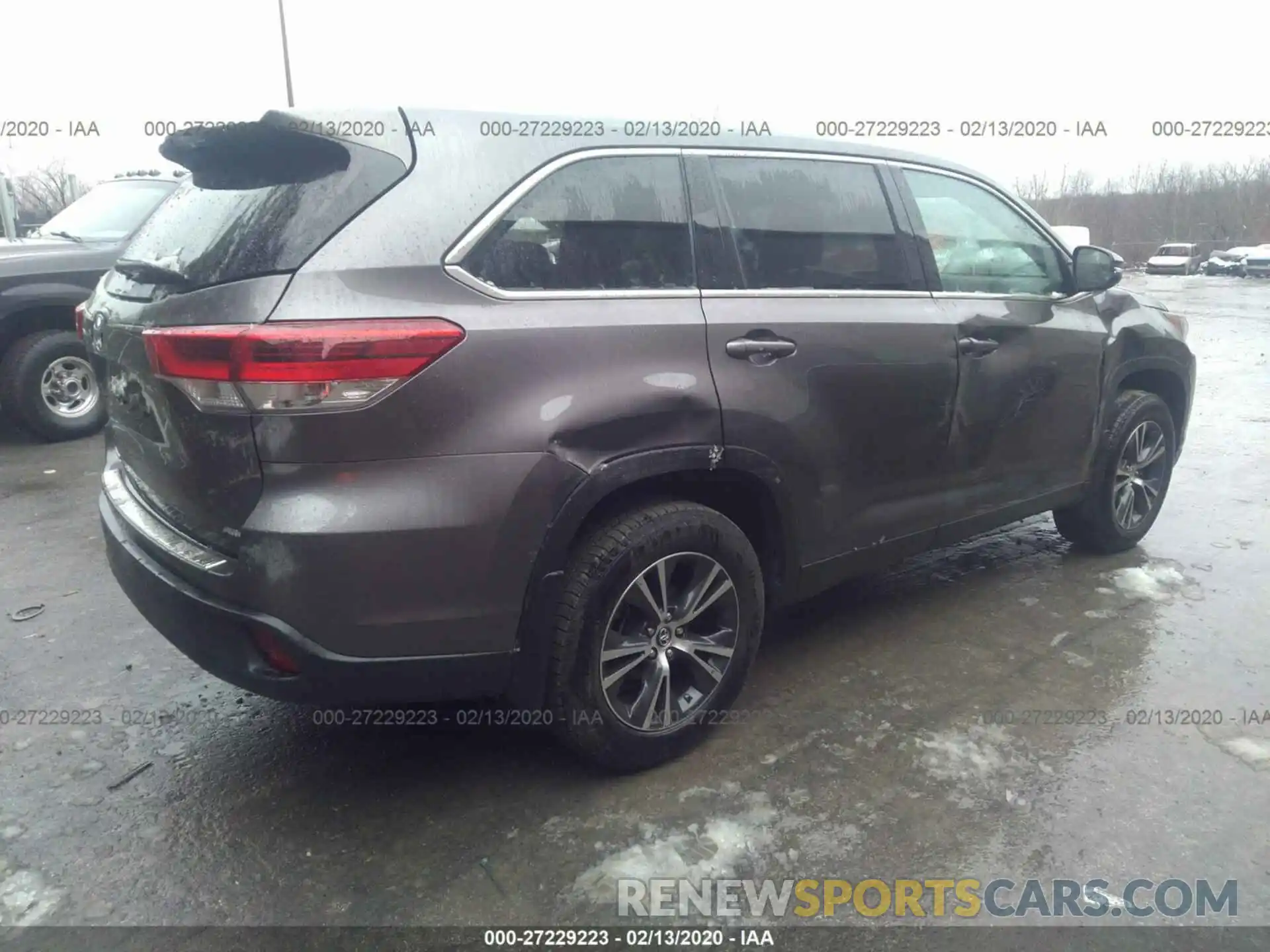 4 Фотография поврежденного автомобиля 5TDBZRFHXKS948485 TOYOTA HIGHLANDER 2019