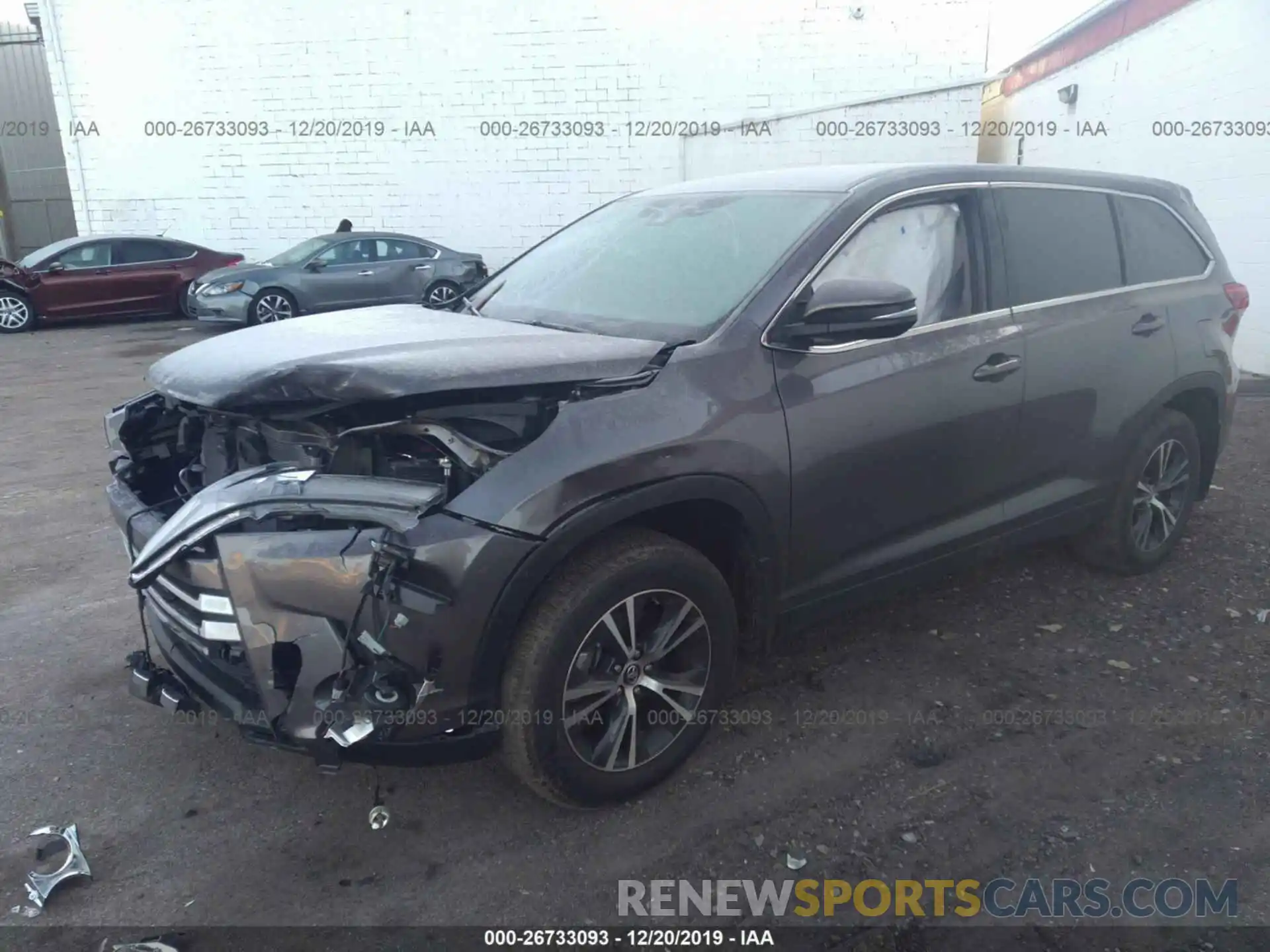 2 Фотография поврежденного автомобиля 5TDBZRFHXKS995418 TOYOTA HIGHLANDER 2019