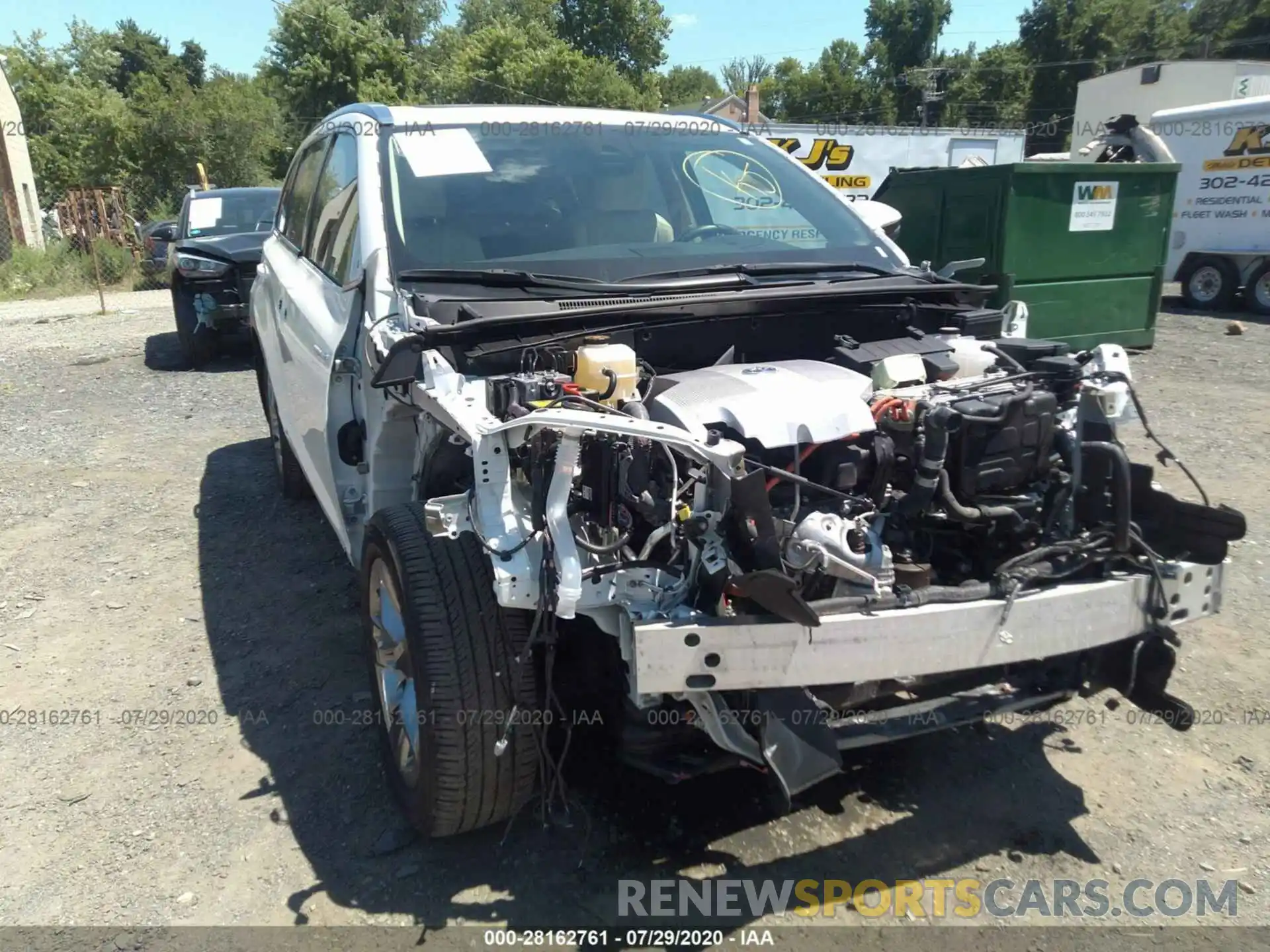 6 Photograph of a damaged car 5TDDGRFH0KS055692 TOYOTA HIGHLANDER 2019