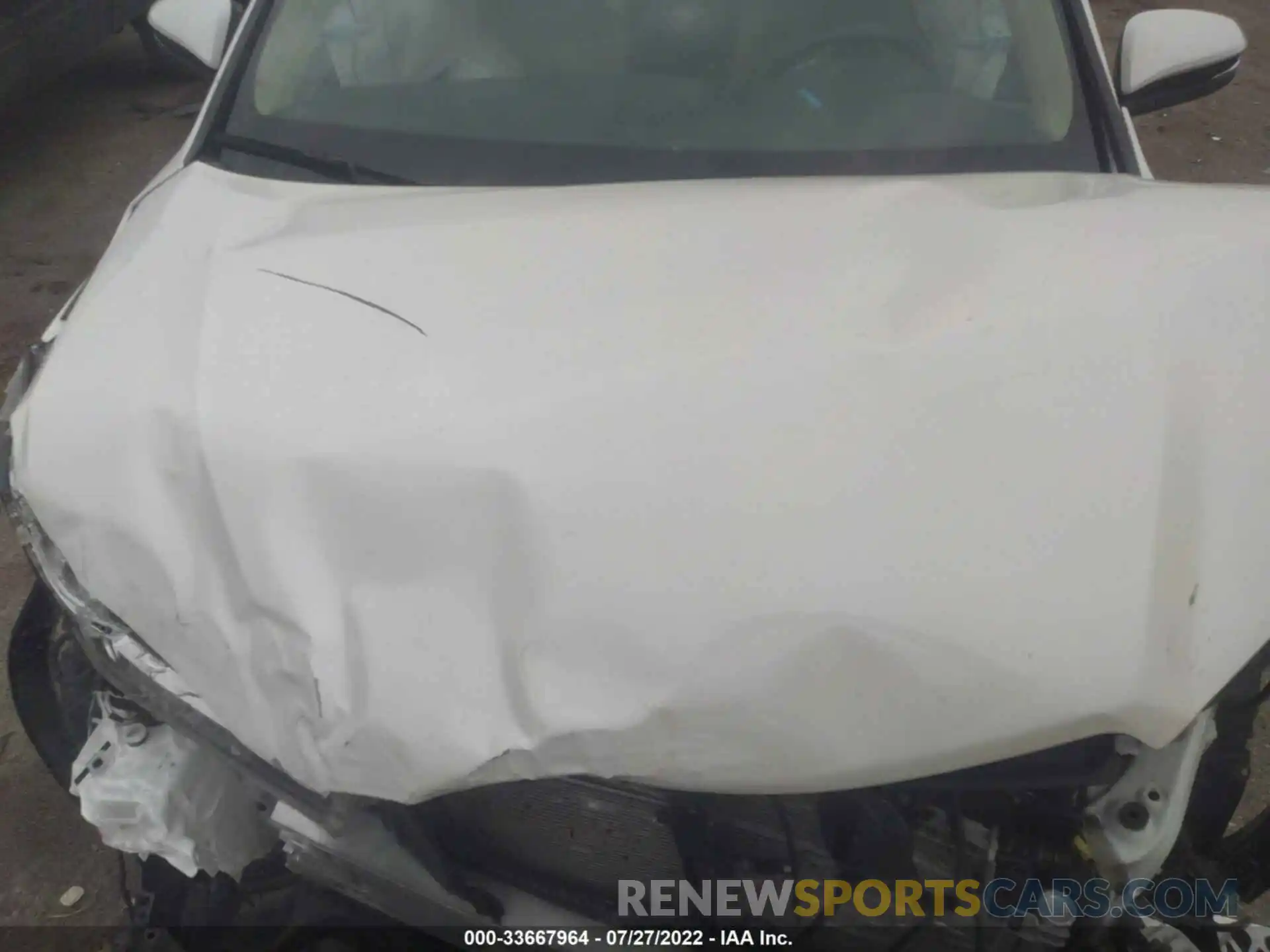 10 Photograph of a damaged car 5TDDGRFH0KS056096 TOYOTA HIGHLANDER 2019