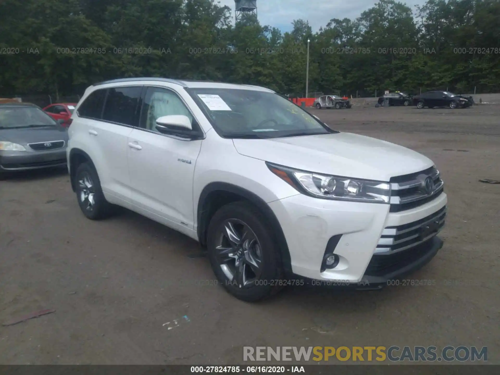 1 Photograph of a damaged car 5TDDGRFH0KS058947 TOYOTA HIGHLANDER 2019